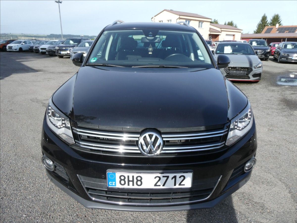 Volkswagen Tiguan, 2,0 TDi 130kW 4MOTION, závěs - fotka 2