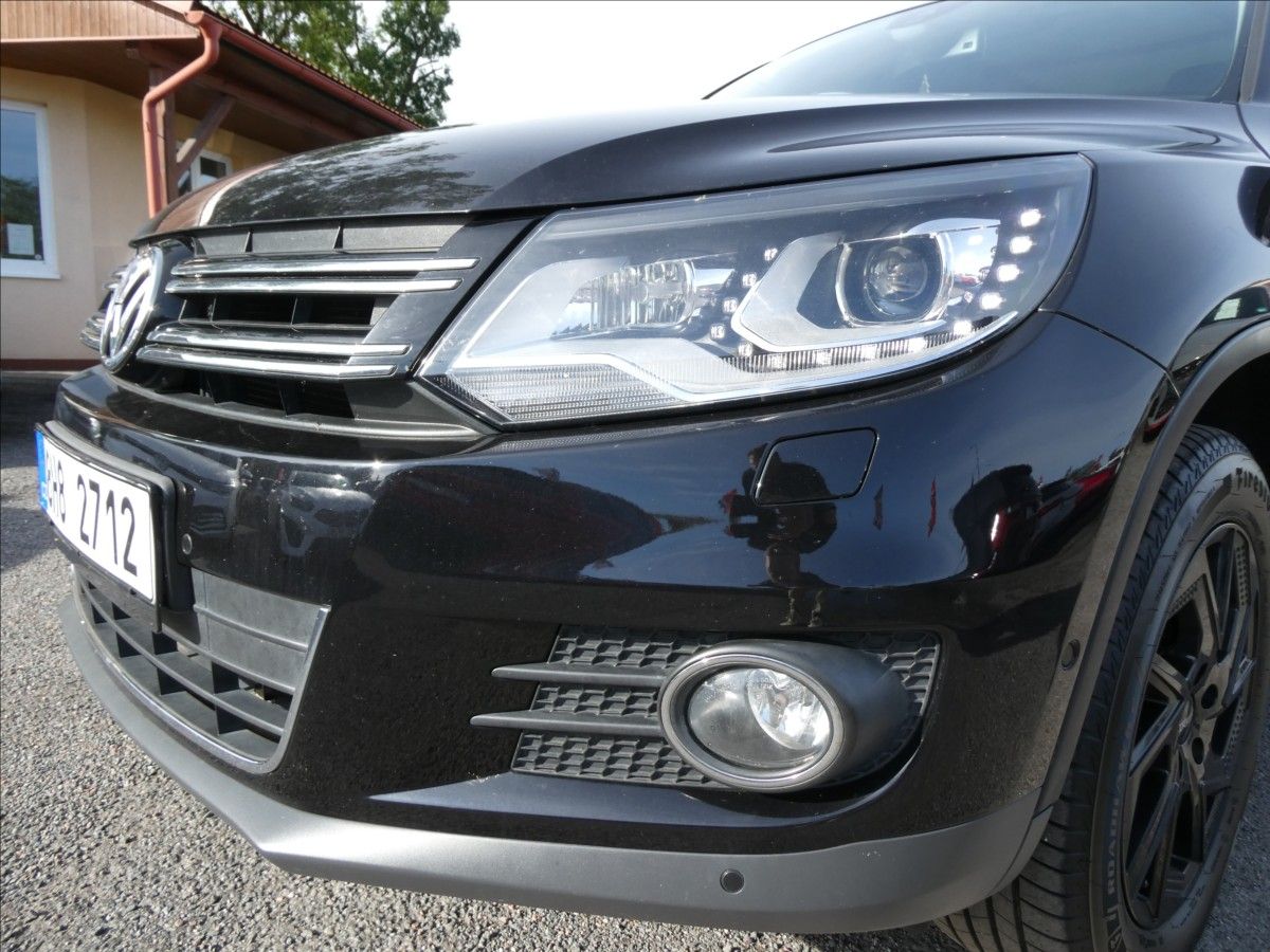 Volkswagen Tiguan, 2,0 TDi 130kW 4MOTION, závěs - fotka 4