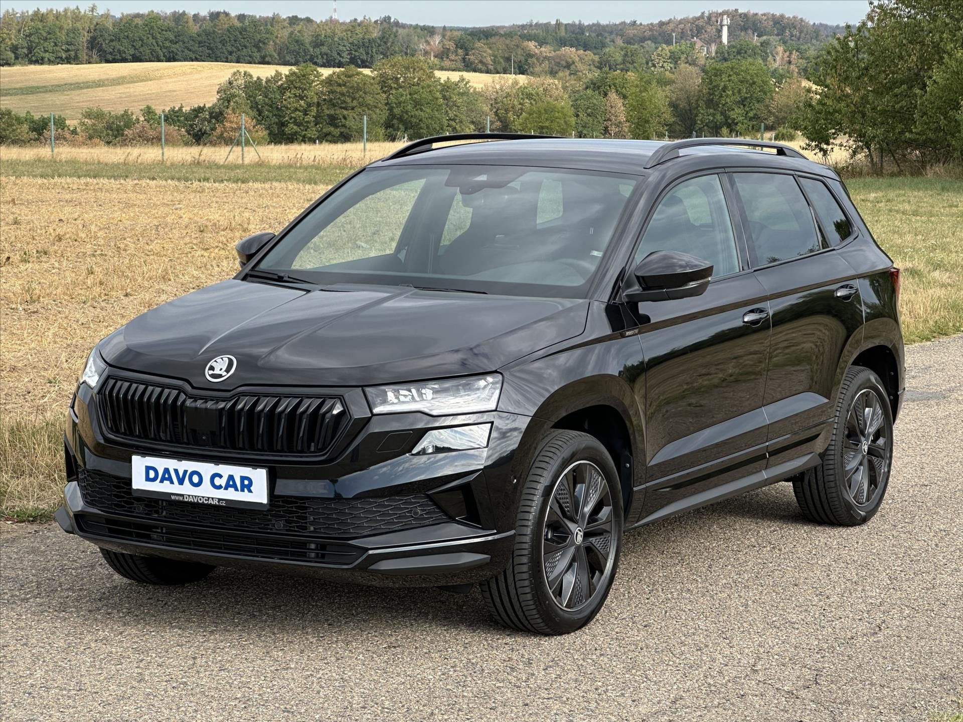 Škoda Karoq, 2,0 TDI Sportline 4x4 DSG 1.ma - fotka 3