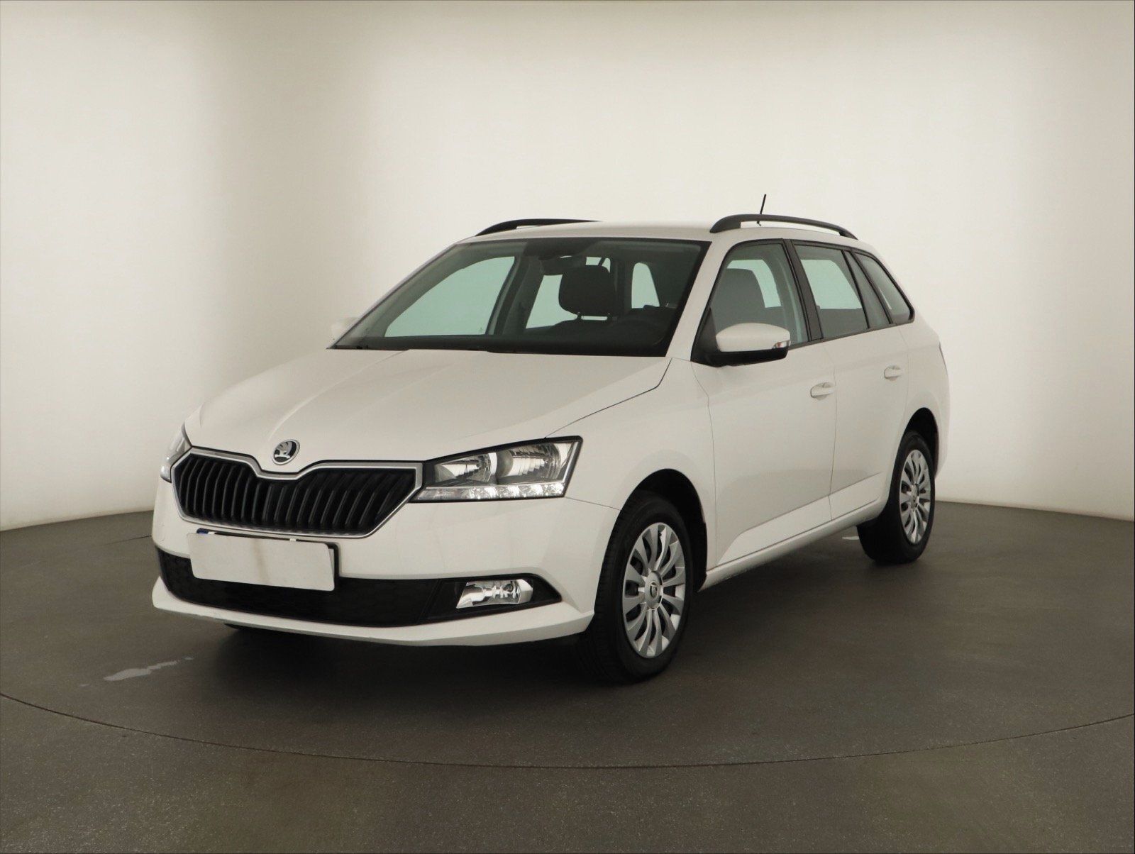Škoda Fabia, 1.0 TSI, ČR,1.maj, Klima - fotka 2