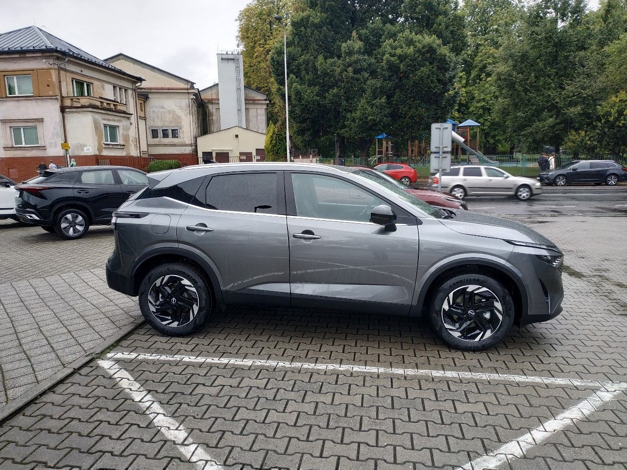 Nissan Qashqai, 1.3T mHEV AT,2WD, SKLADEM - fotka 4