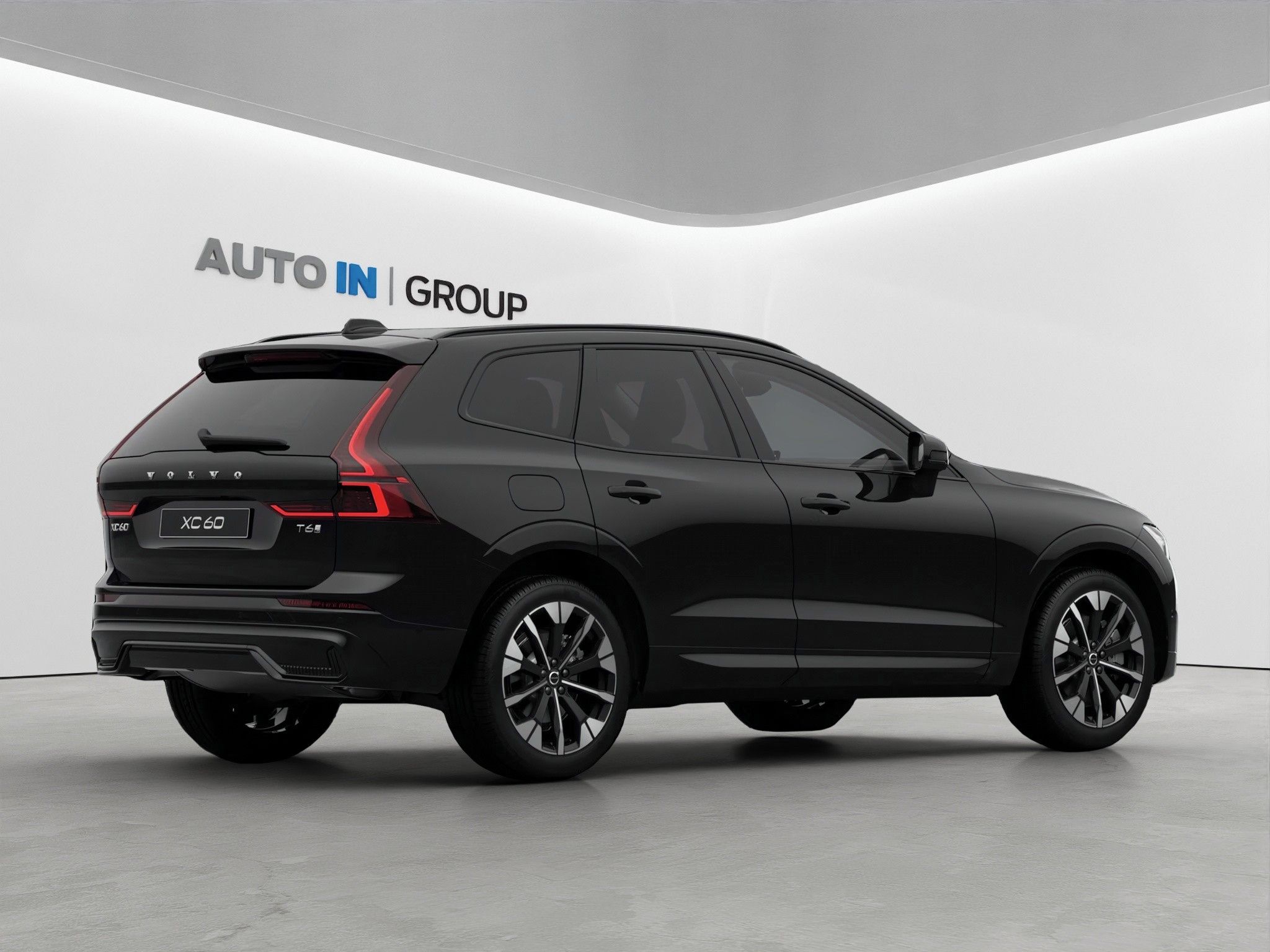 Volvo XC60, PLUS DARK T6 AWD,360°KAMERA - fotka 6