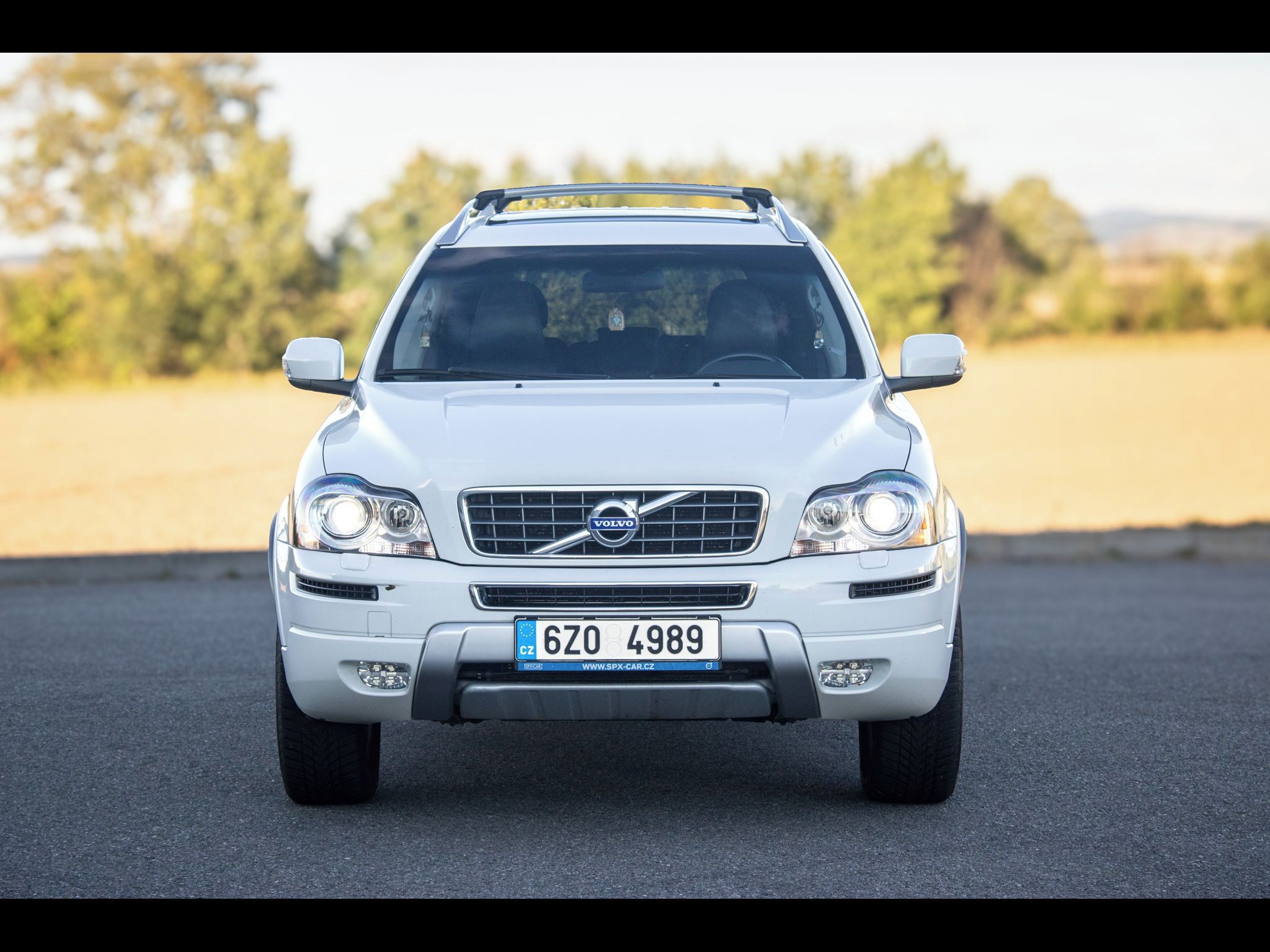 Volvo XC90 - fotka 2