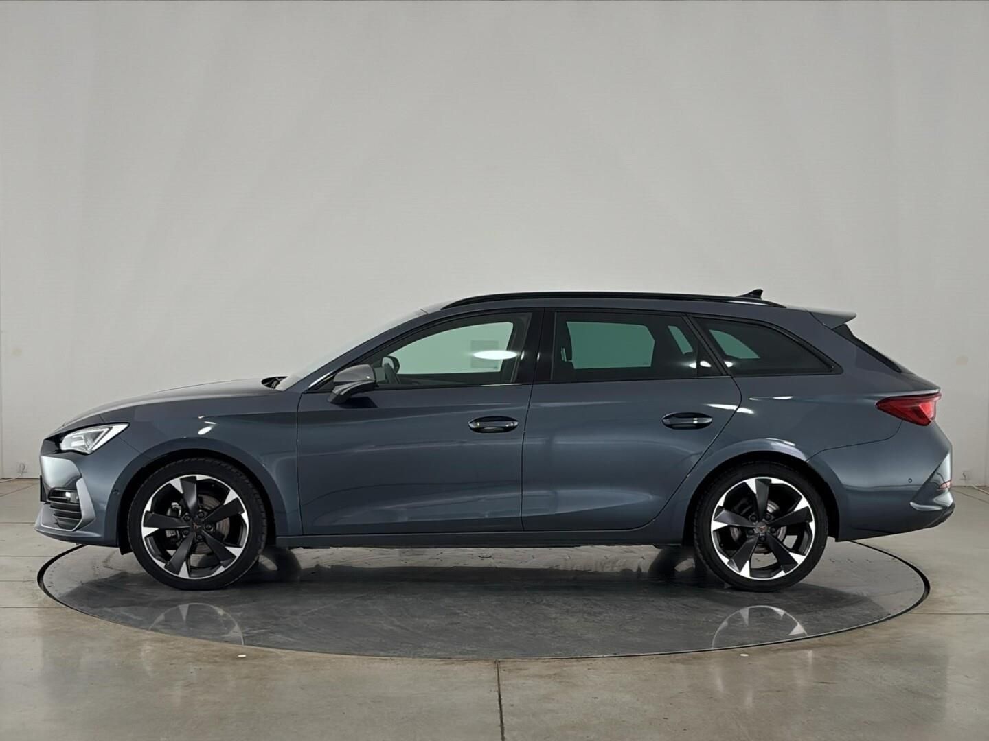 Cupra Leon, 1.5 TSI / 110 kW - fotka 3