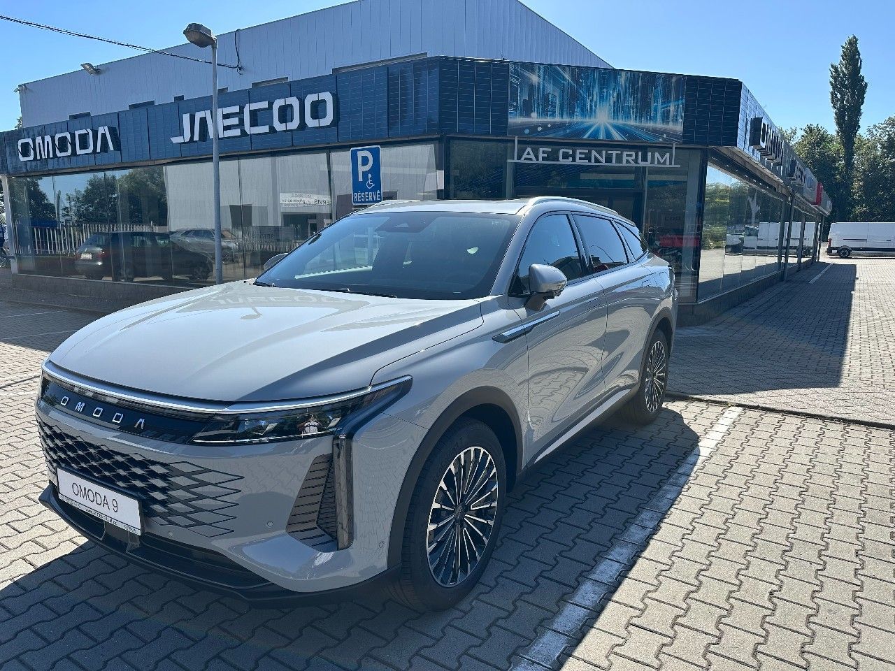 Omoda 9, Premium 1.5 PHEV 35kW AWD AT,