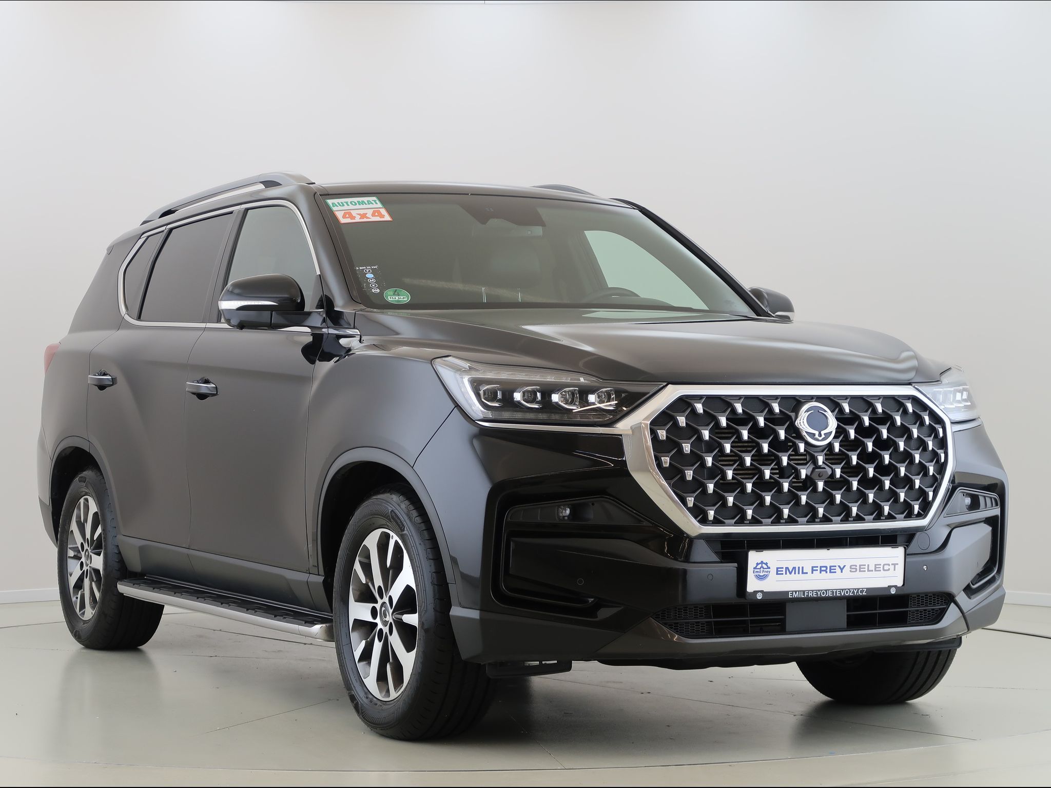 SsangYong Rexton, 2.2e-XDi,AT,4x4,CZ,Executive - fotka 3