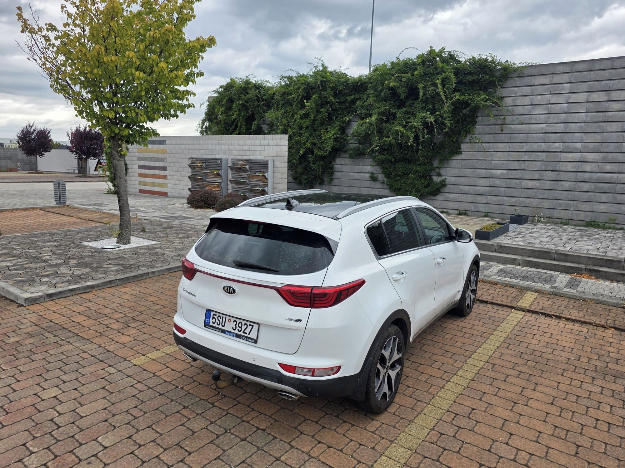 Kia Sportage, 2,0 CRDI GT Line - fotka 5