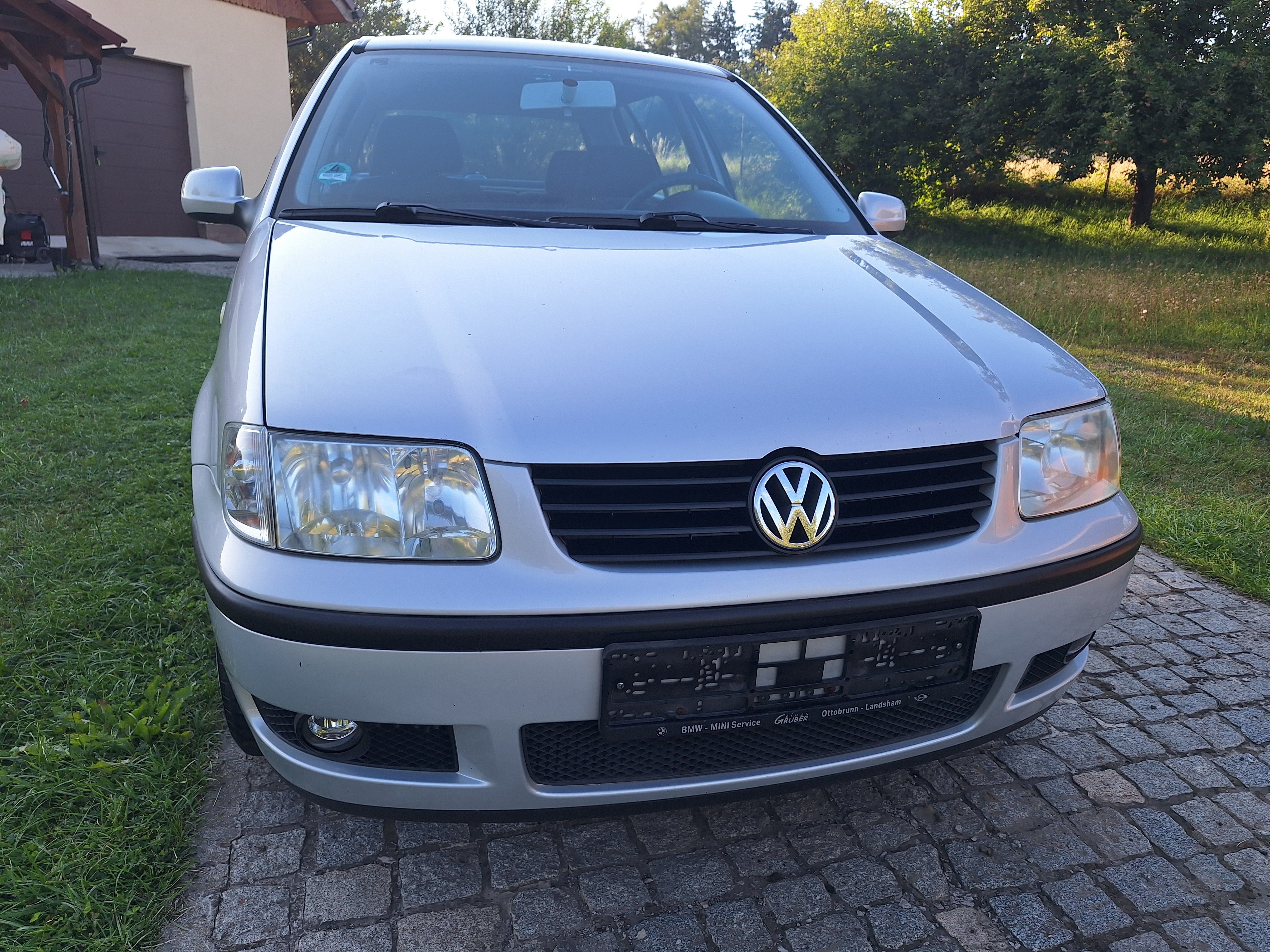 Volkswagen Polo, 1.4 benzín 44kW serviska,klima - fotka 3
