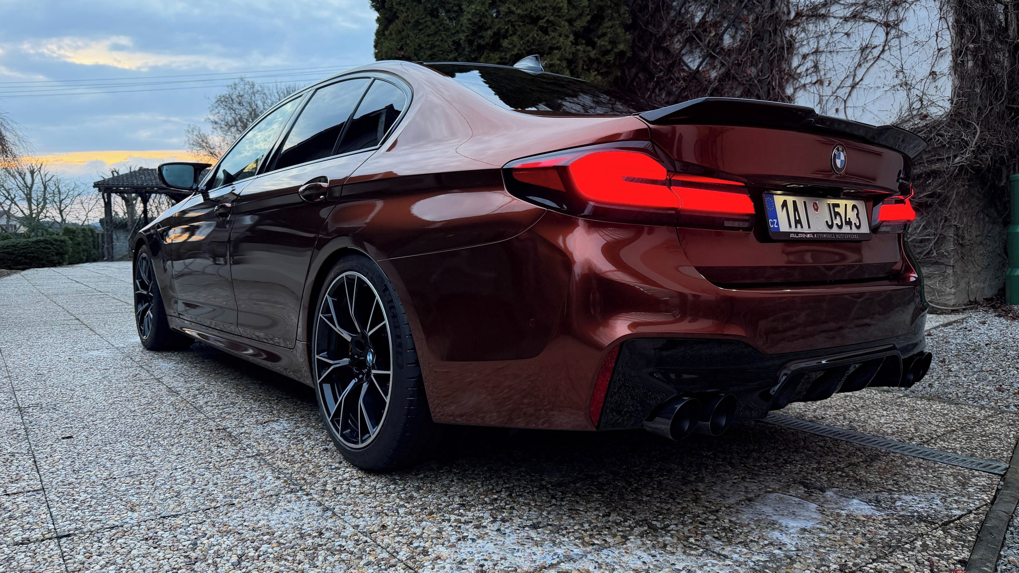 BMW M5, CZ Compe Remus Bowers TOP STAV - fotka 3