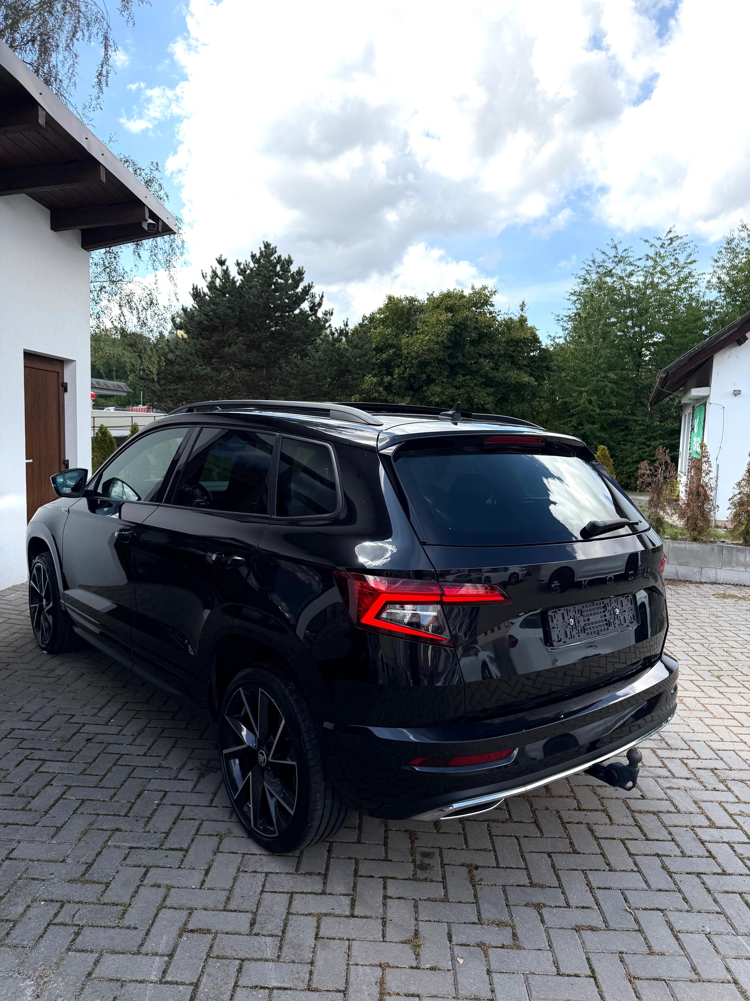 Škoda Karoq, Sport Line PANORAMA TAŽNÉ TOP - fotka 4