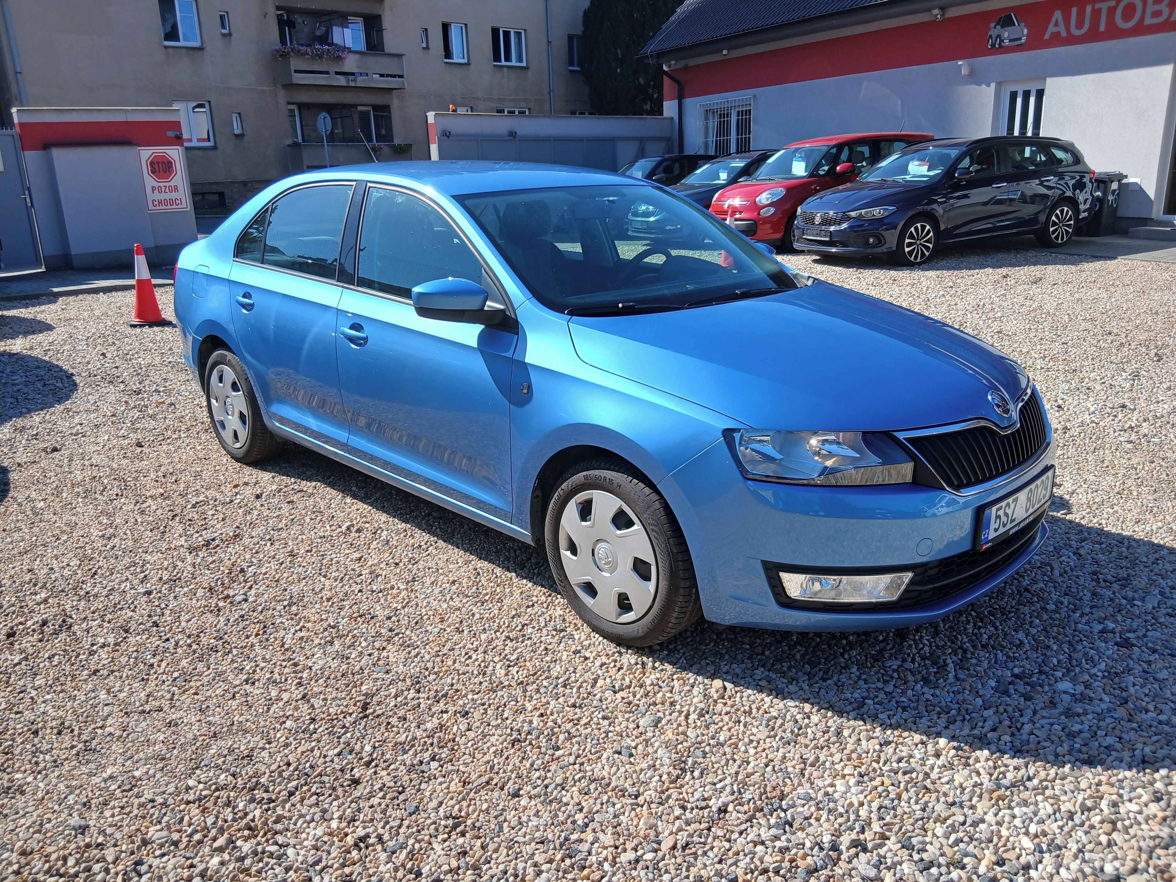 Škoda Rapid, 1.2 TSi 63KW Ambi +Zim. kola - fotka 3