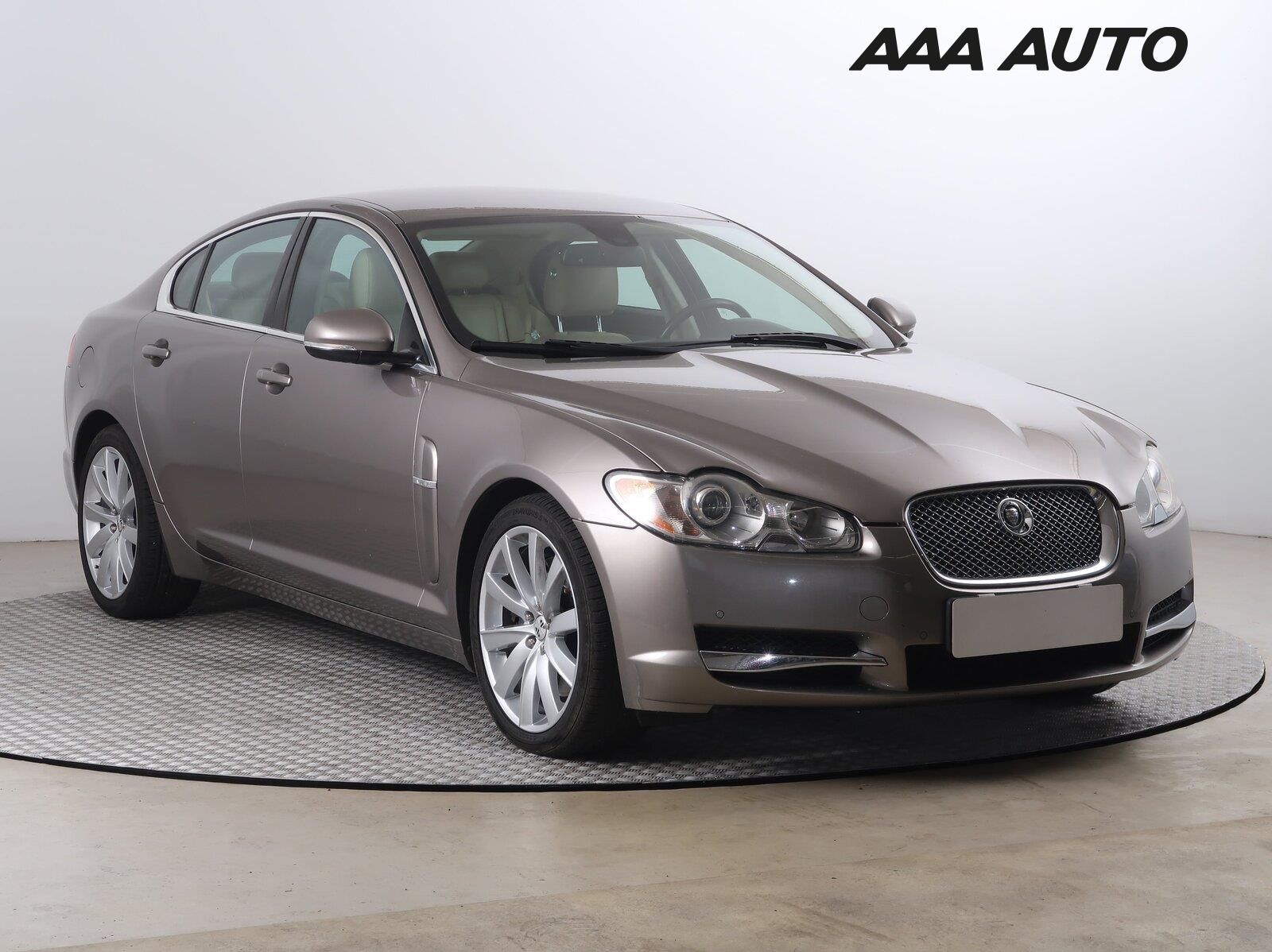 Jaguar XF, 3.0 D, Automat
