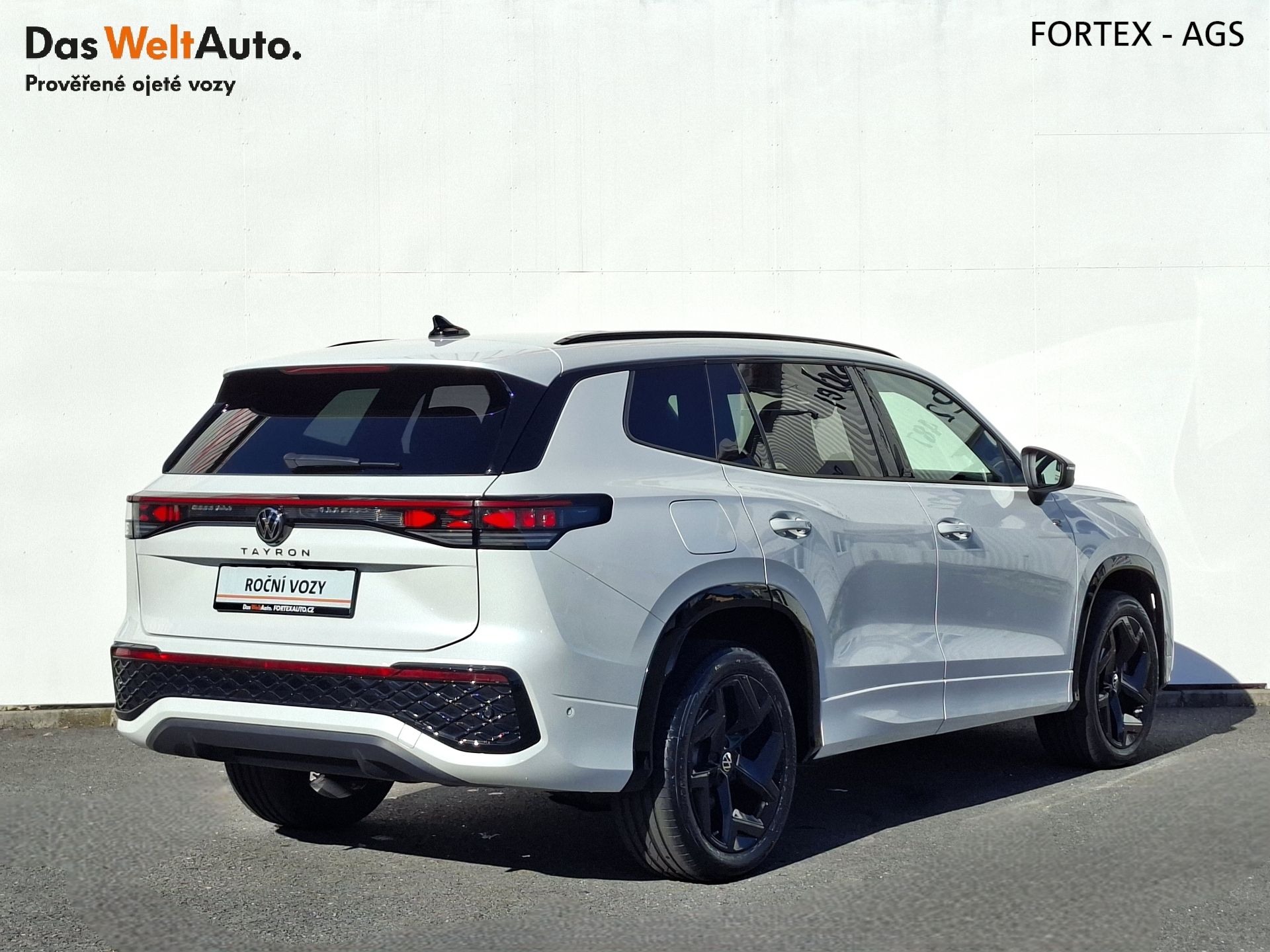 Volkswagen Tayron, R-LINE,2.0 TDI,142kW,4x4,Záruk - fotka 2