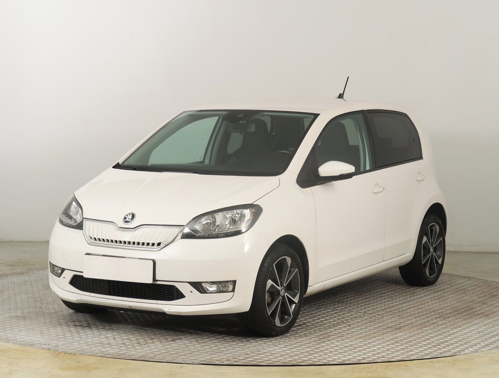 Škoda Citigo, iV, SoH 86%, Automat - fotka 2
