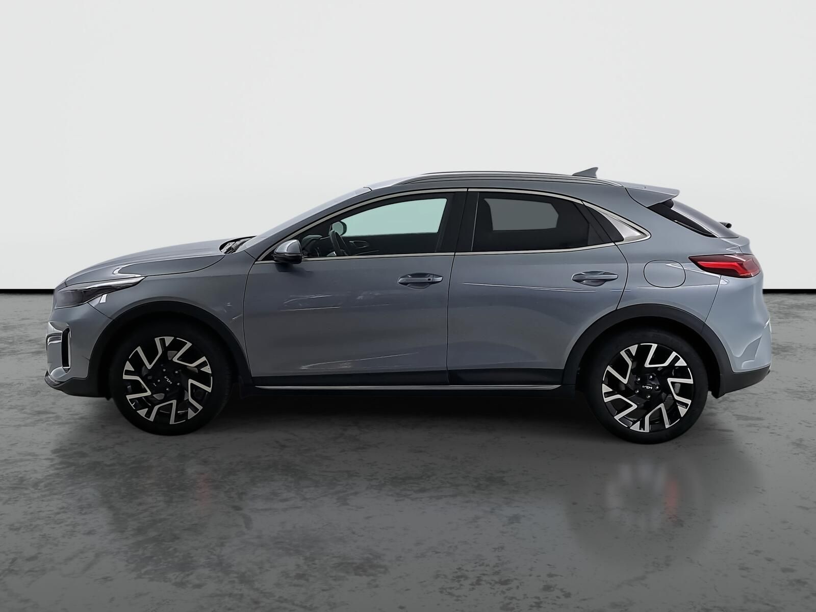 Kia XCee´d, 1.5 T-GDI, ČR,1.maj - fotka 3