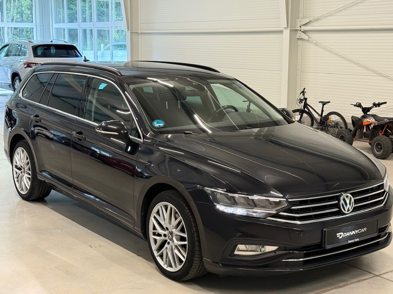 Volkswagen Passat, B8 FL 2.0TDI 110kw DSG - fotka 3