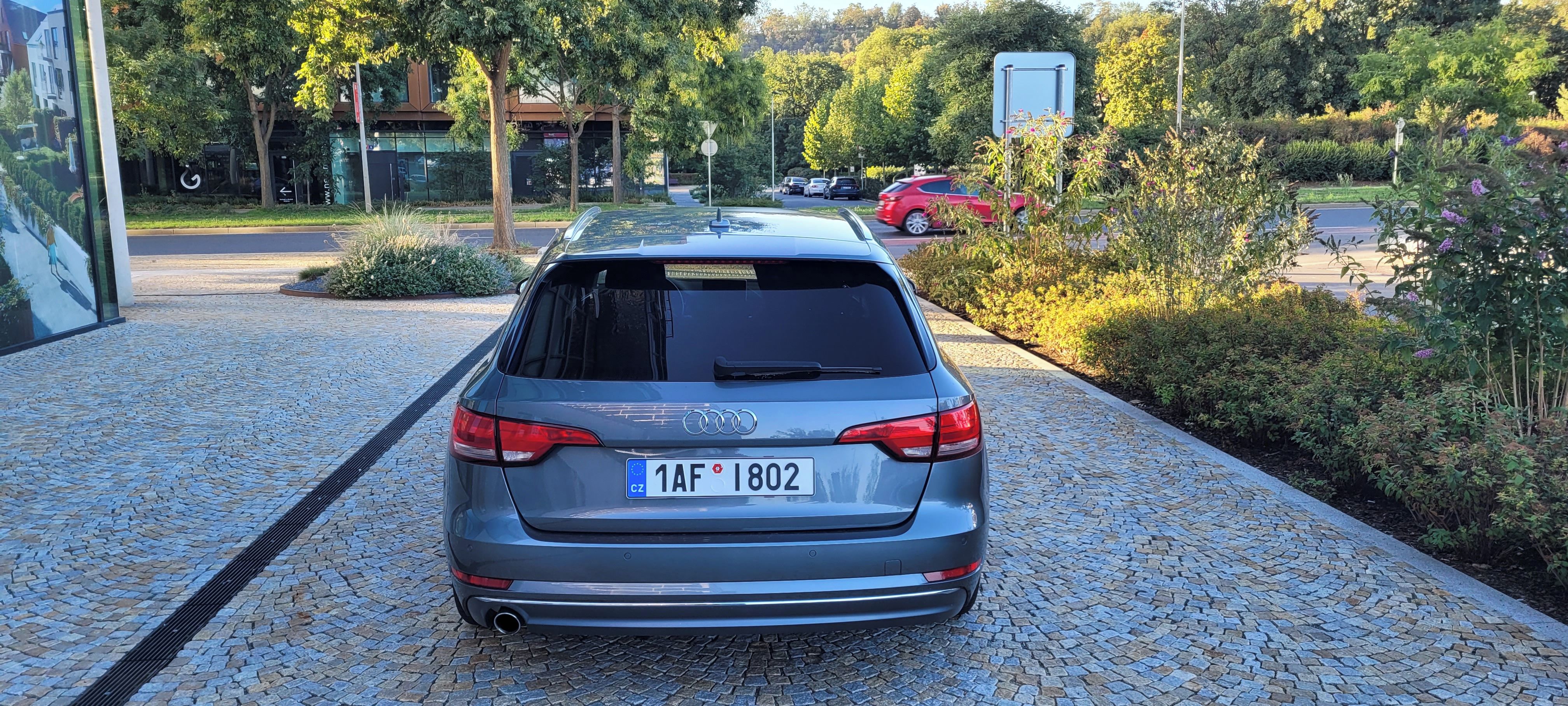 Audi A4 Avant, 1.4 TFSI 110kW - fotka 5