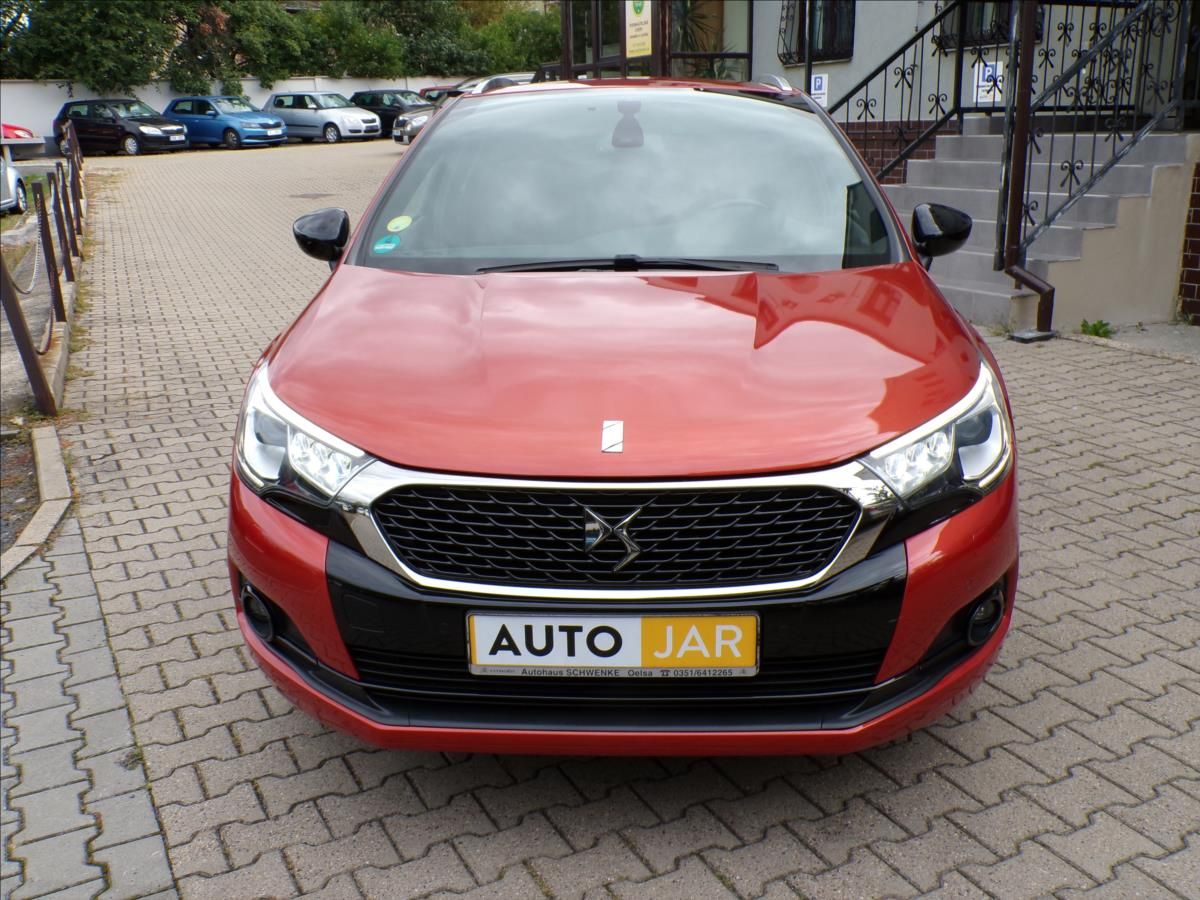 Citroën DS4, 1,6 HDi 120  1.MAJITEL - fotka 2