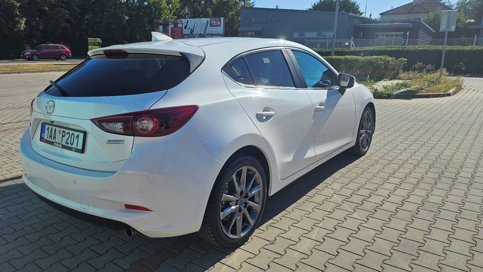 Mazda 3 - fotka 3