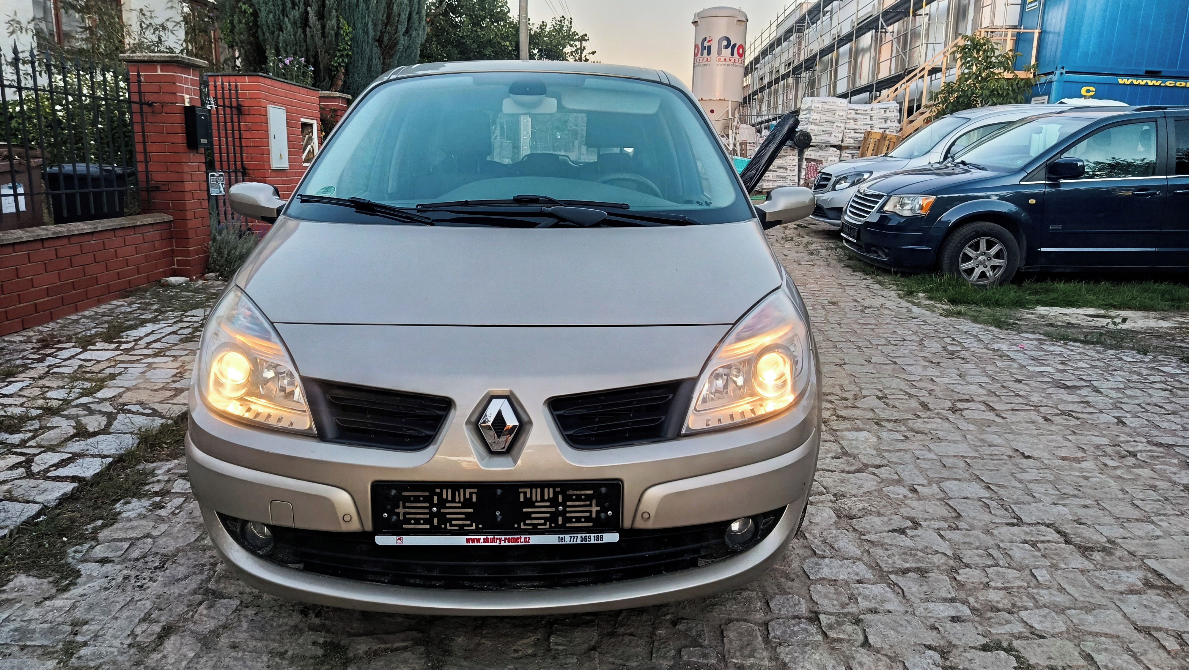 Renault Scénic, 1,6i Avantage - fotka 5