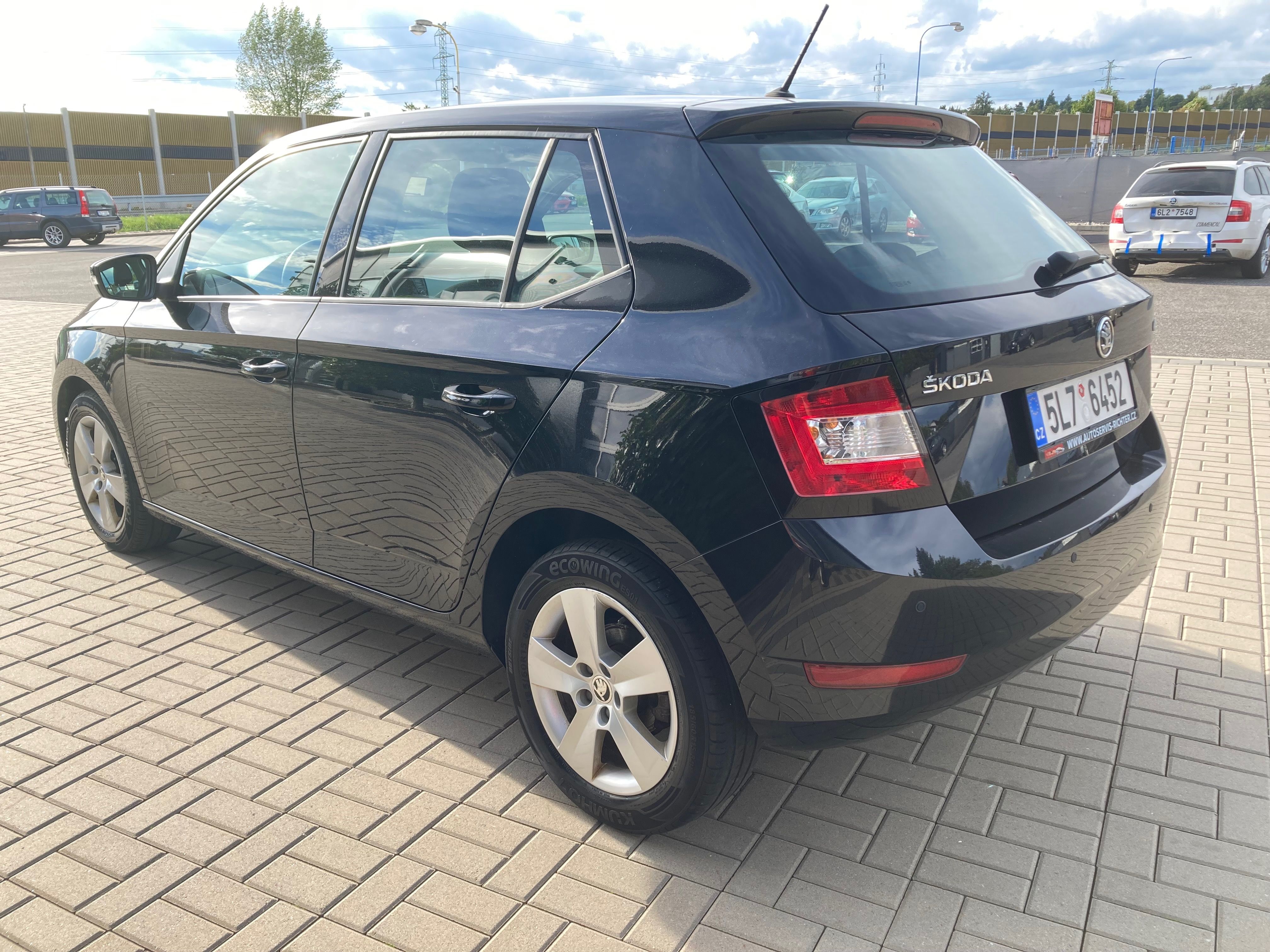 Škoda Fabia, 1.0 TSI 70kw Ambition - fotka 4