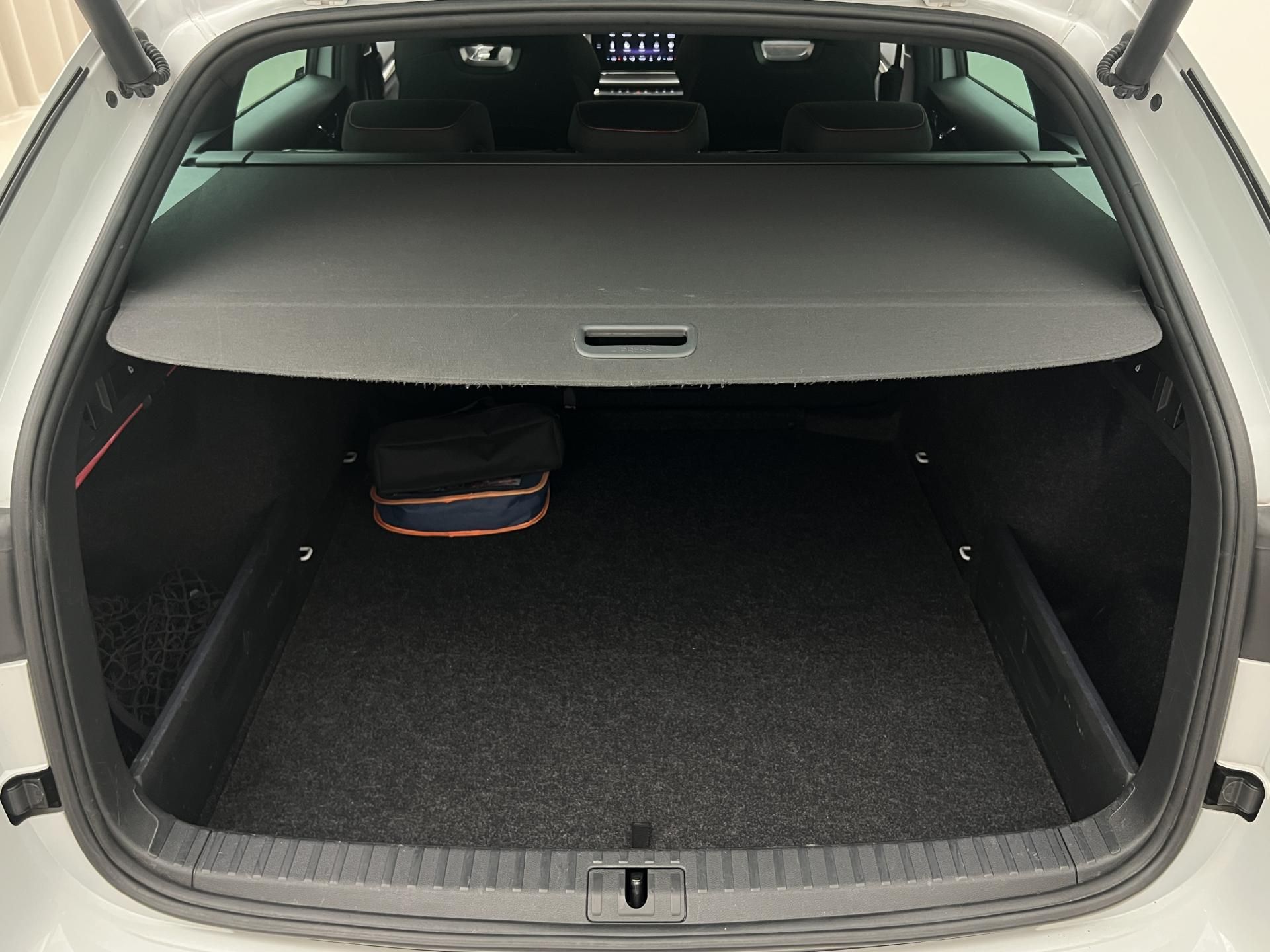 Škoda Octavia, RS 2.0 TSI AUT CZ - fotka 5