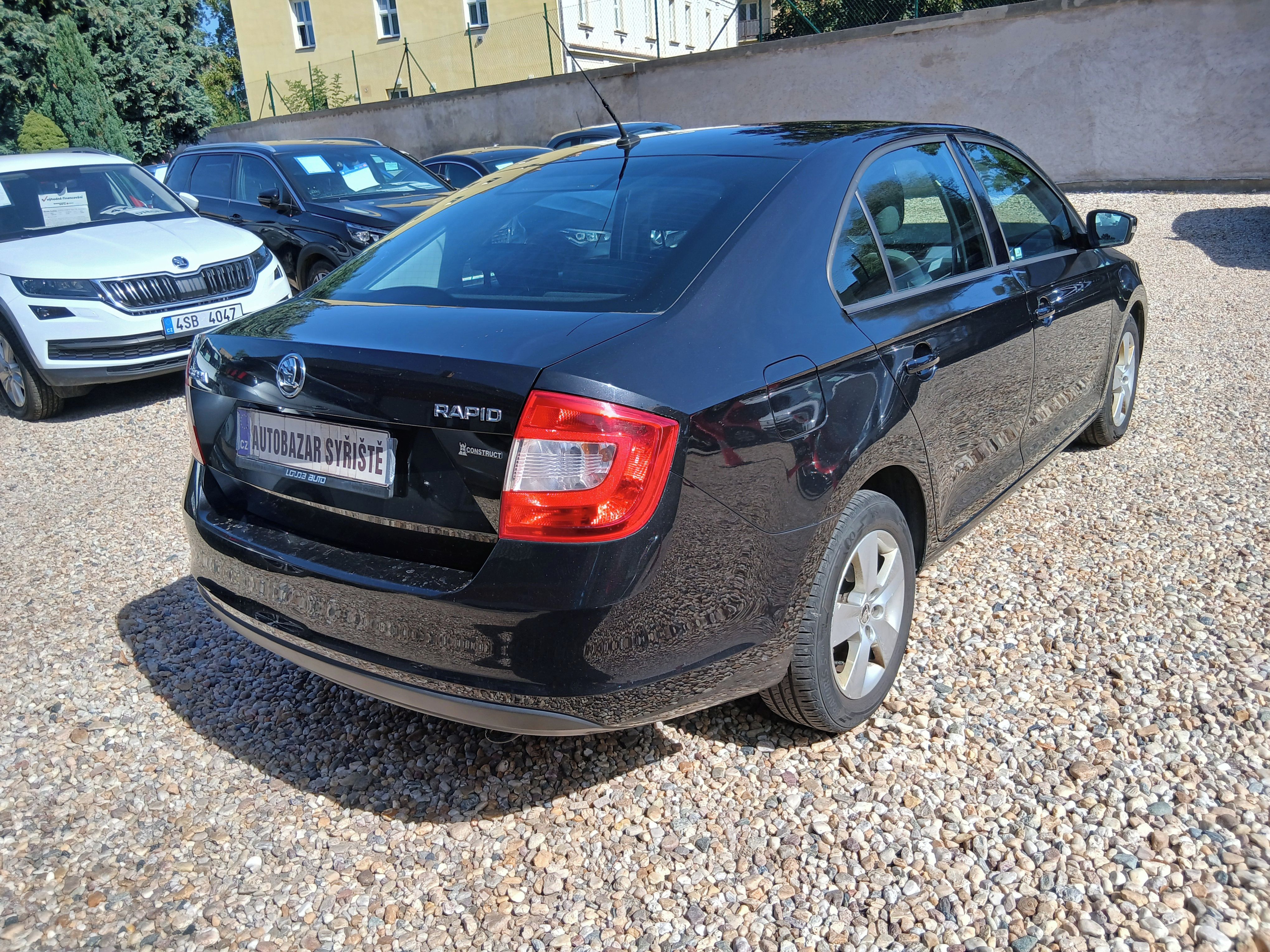 Škoda Rapid, 1.6 TDi 85KW ČR, DPH, S.Kniha - fotka 5