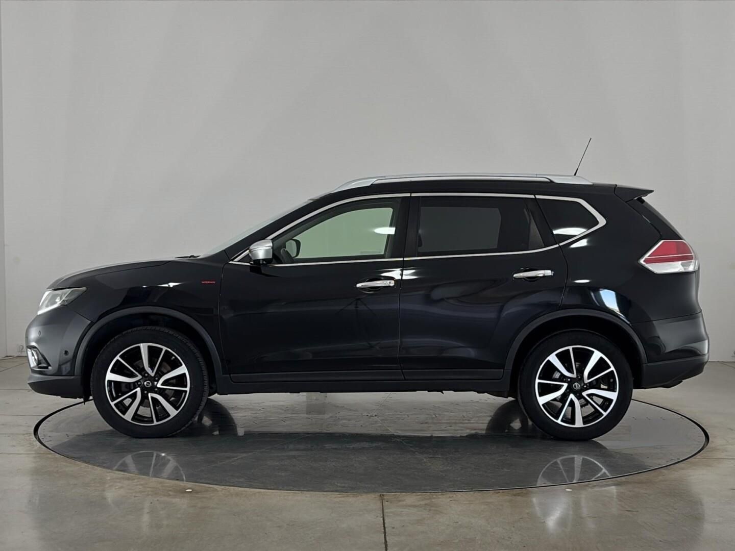 Nissan X-Trail, 2.0 dCi / 130 kW Tekna - fotka 3