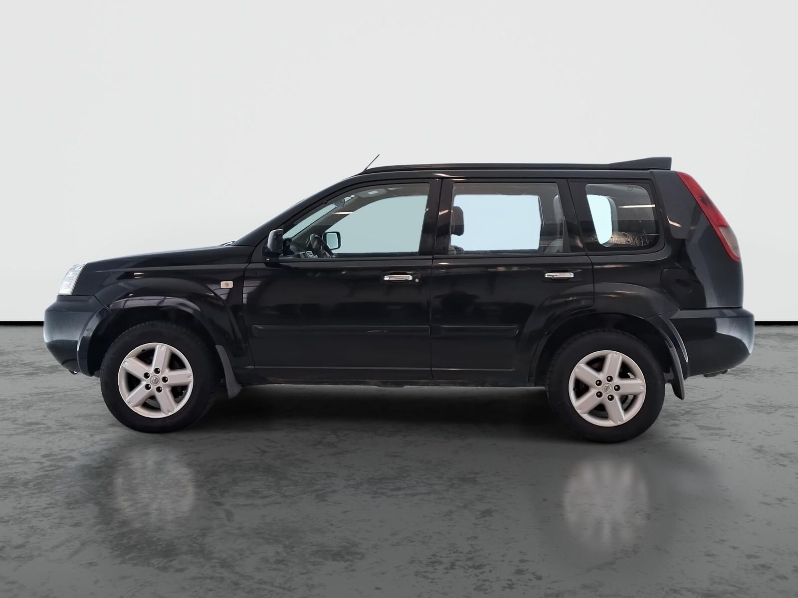 Nissan X-Trail, 2.2 dCi, 4X4, po STK - fotka 3