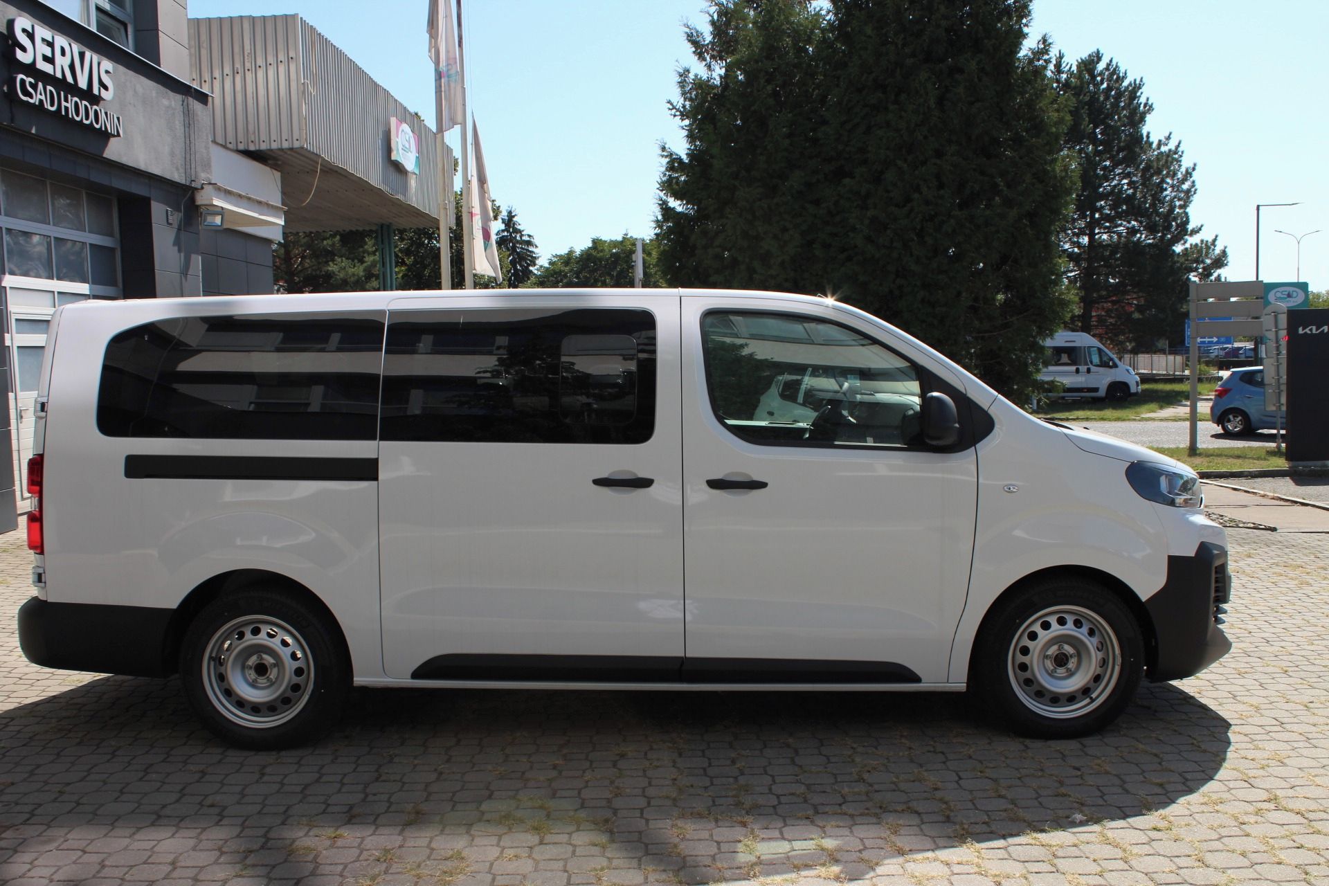 Citroën Jumpy, KOMBI L3 2.2 BlueHDi 150 S&S M - fotka 6