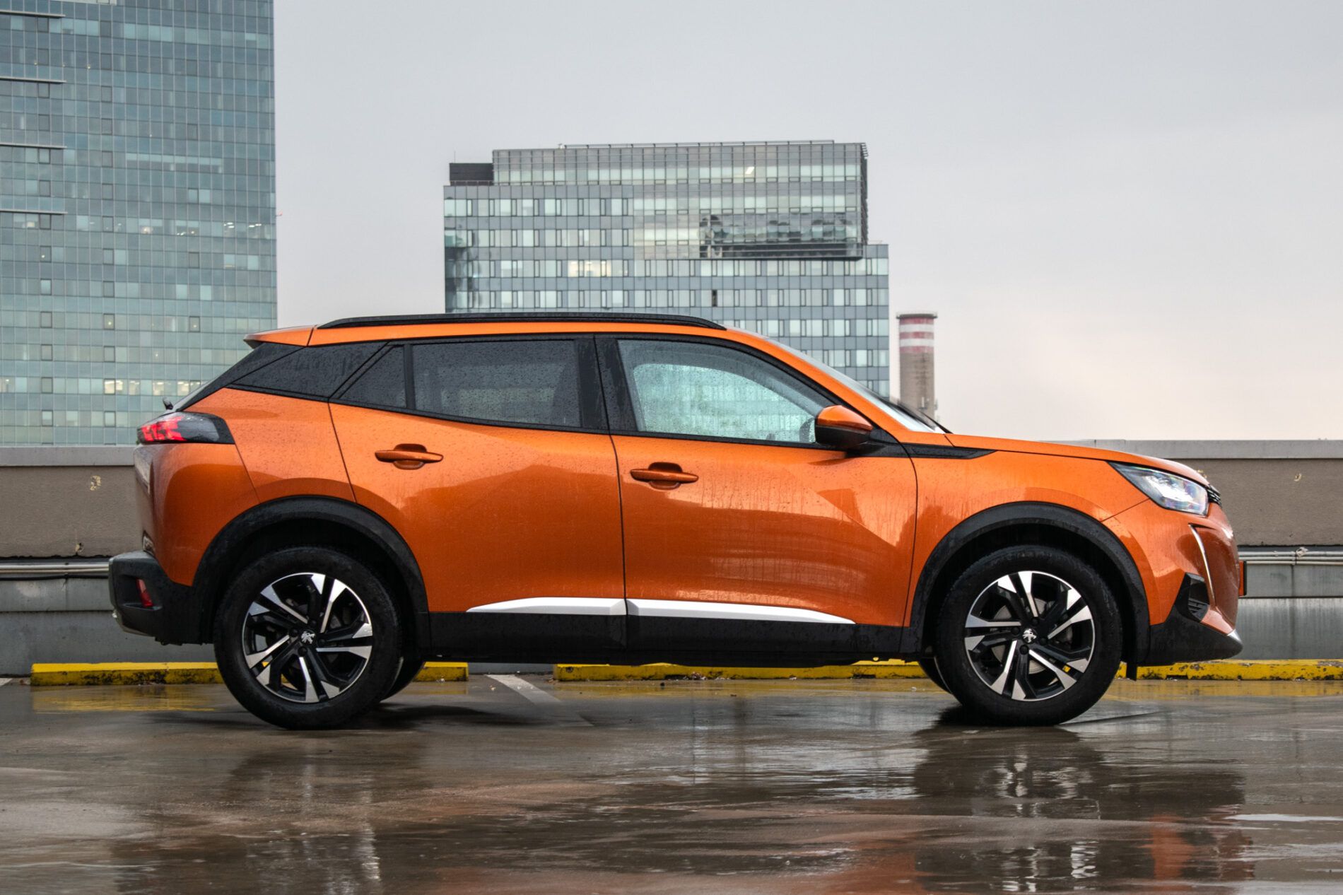 Peugeot 2008 - fotka 4