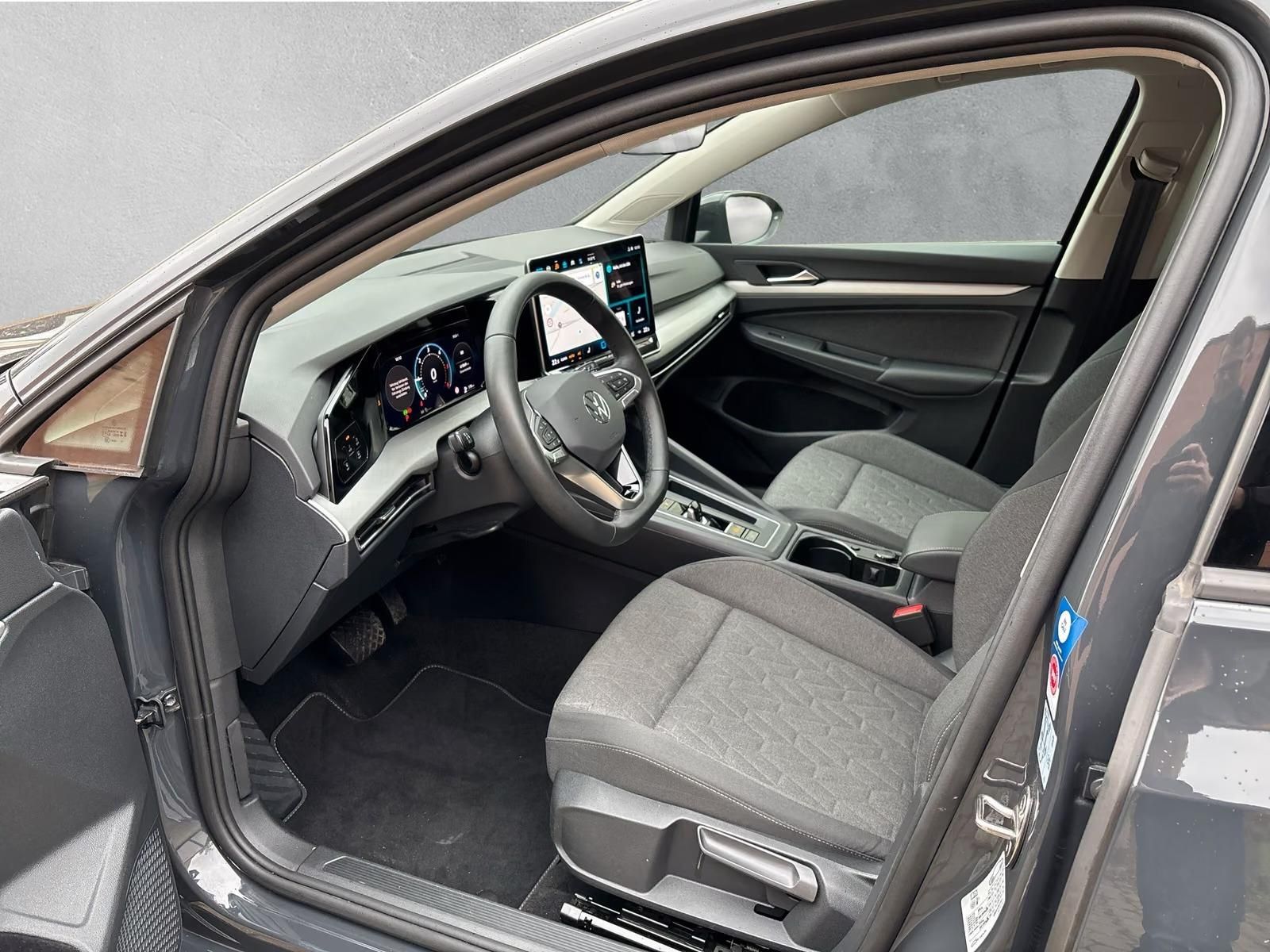 Volkswagen Golf, 2.0TDI DSG 110kW 1.Maj DPH TZ - fotka 4