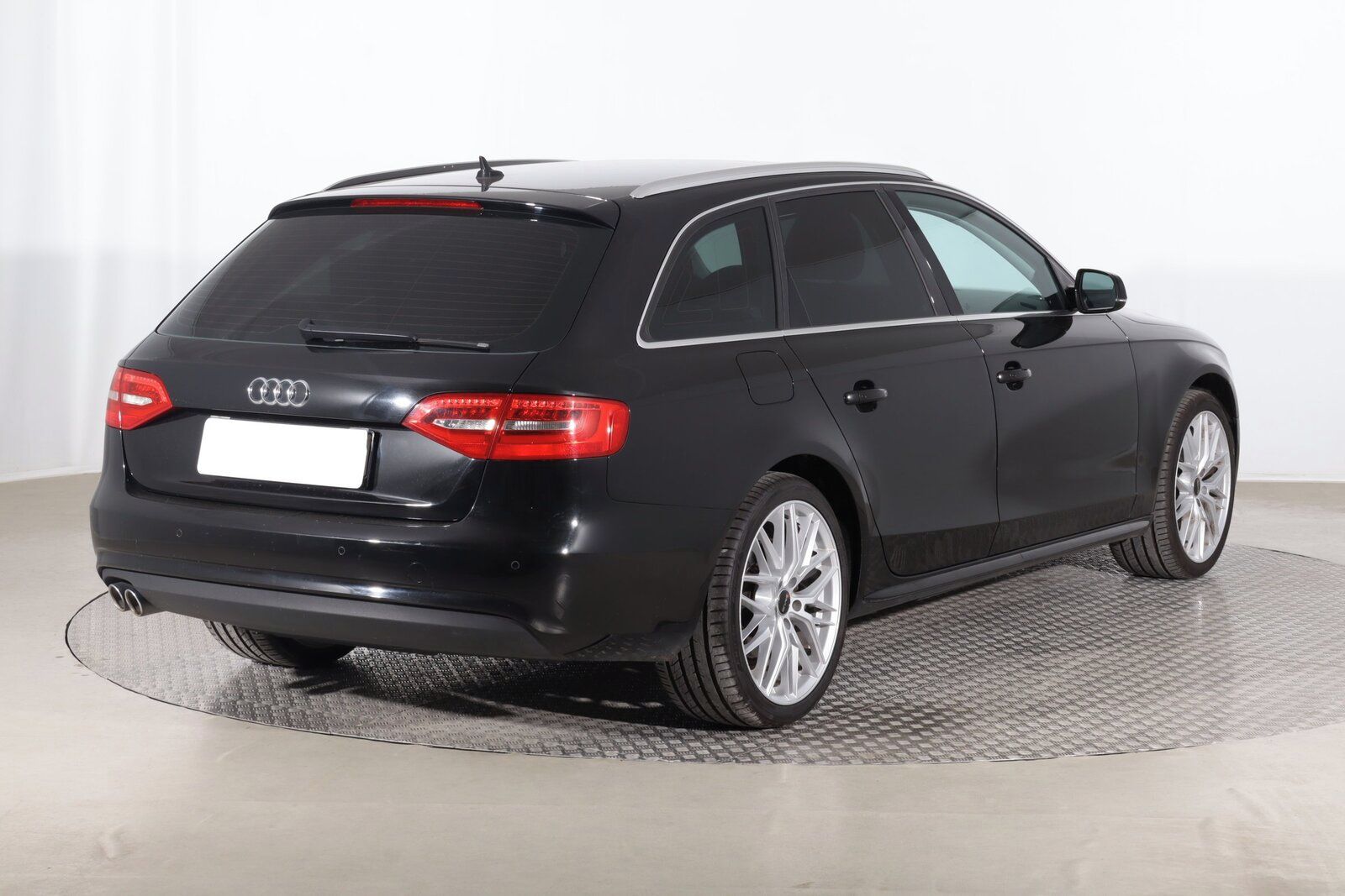 Audi A4, 2.0 TDI, Automat - fotka 5