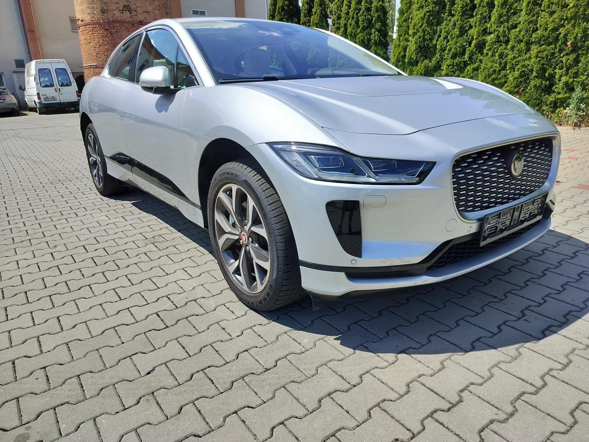 Jaguar I-Pace, EV400 AWD HSE, navi, kůže