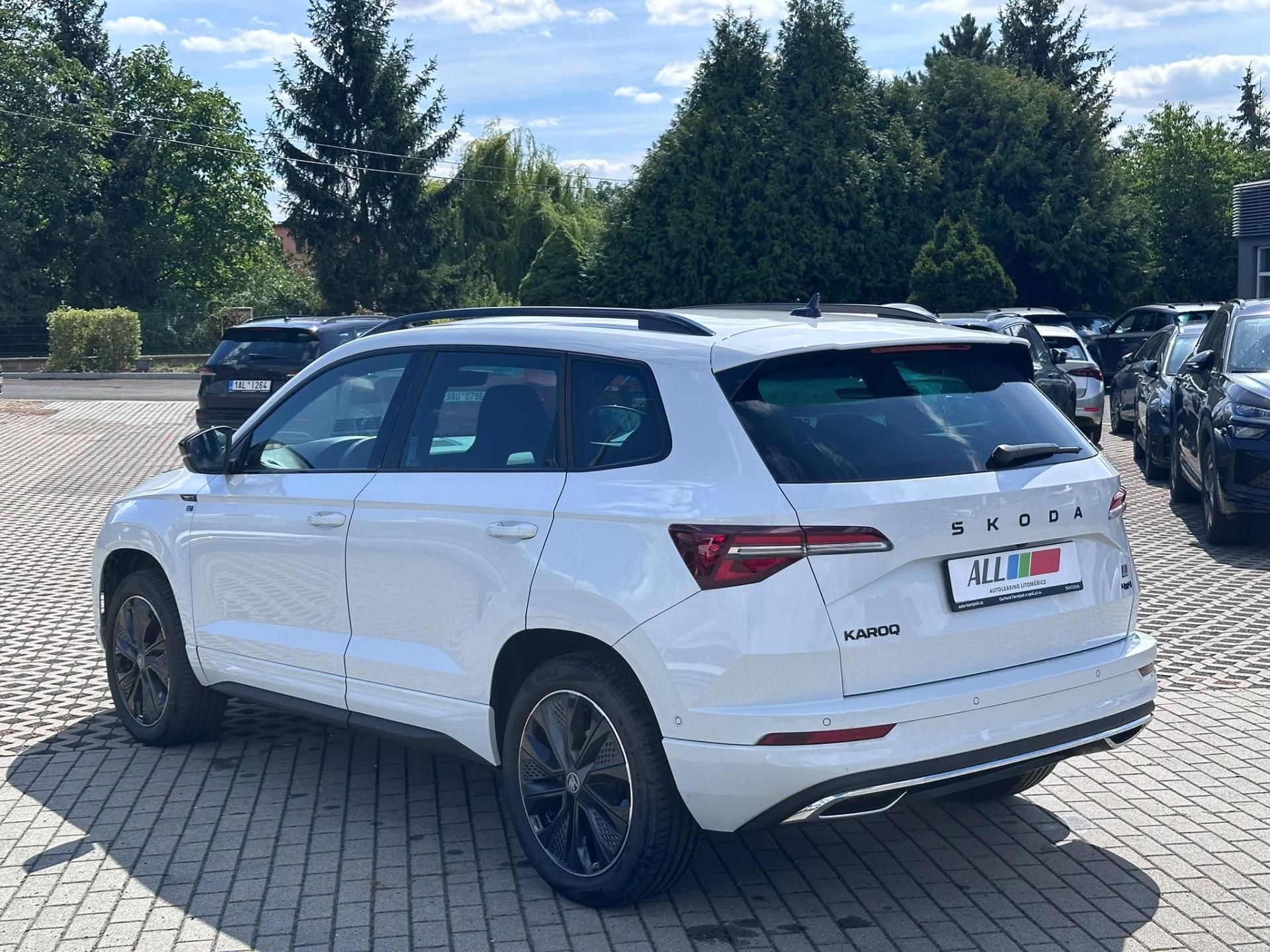 Škoda Karoq, 2.0 TDI 110kW DSG 4x4 - fotka 5