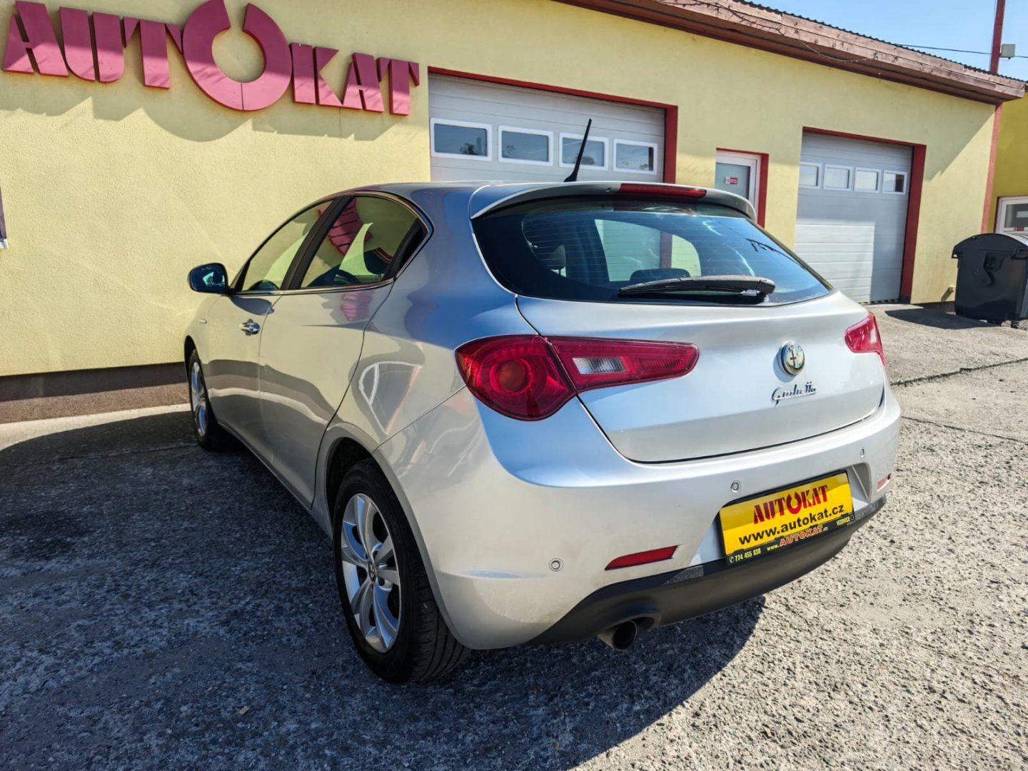 Alfa Romeo Giulietta, 1.6 JTD DIG.KLIMA/1MAJ - fotka 5