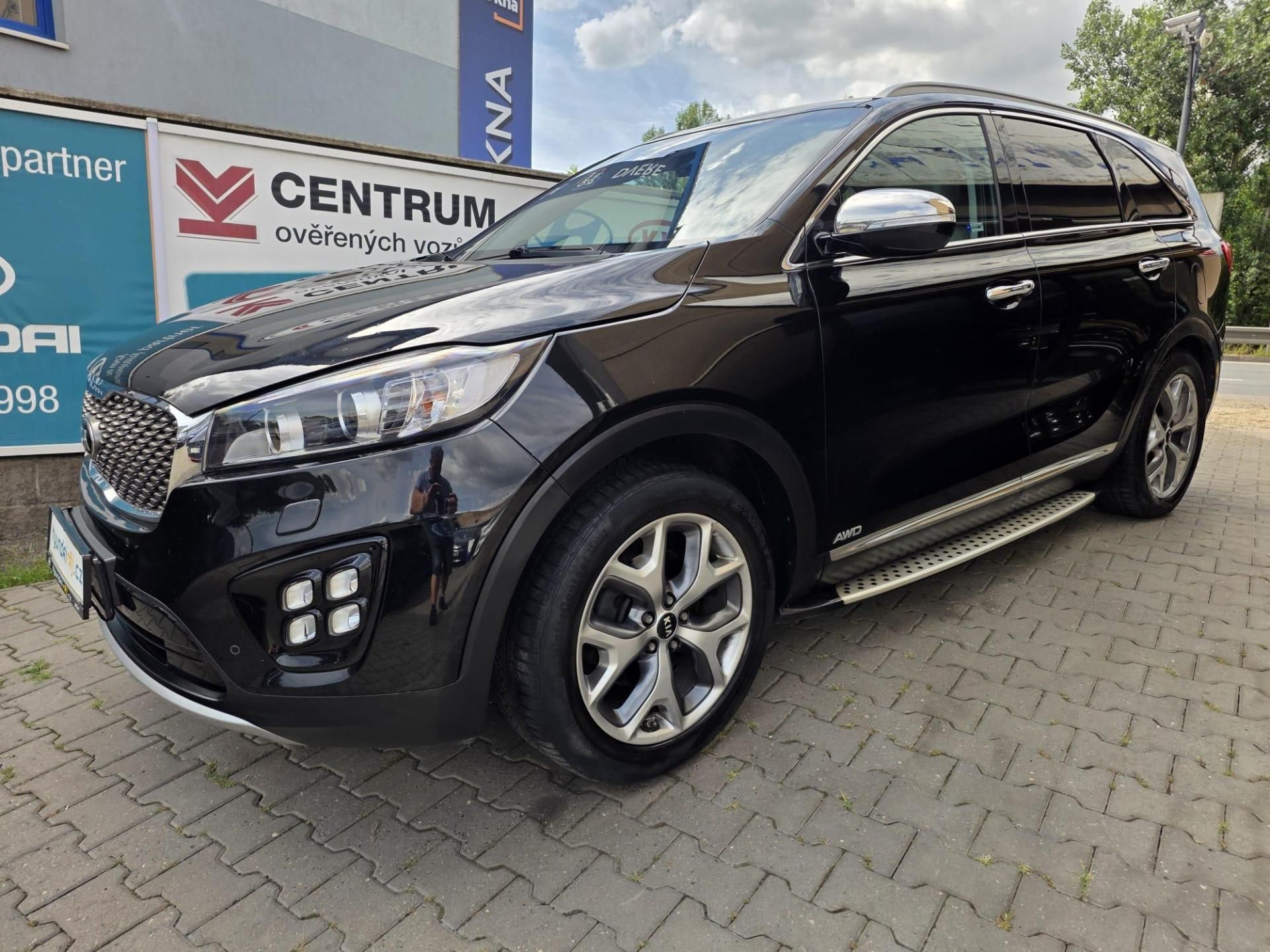 Kia Sorento, 2.2PREMIUM-AUTOMAT-KŮŽE-XENONY - fotka 6