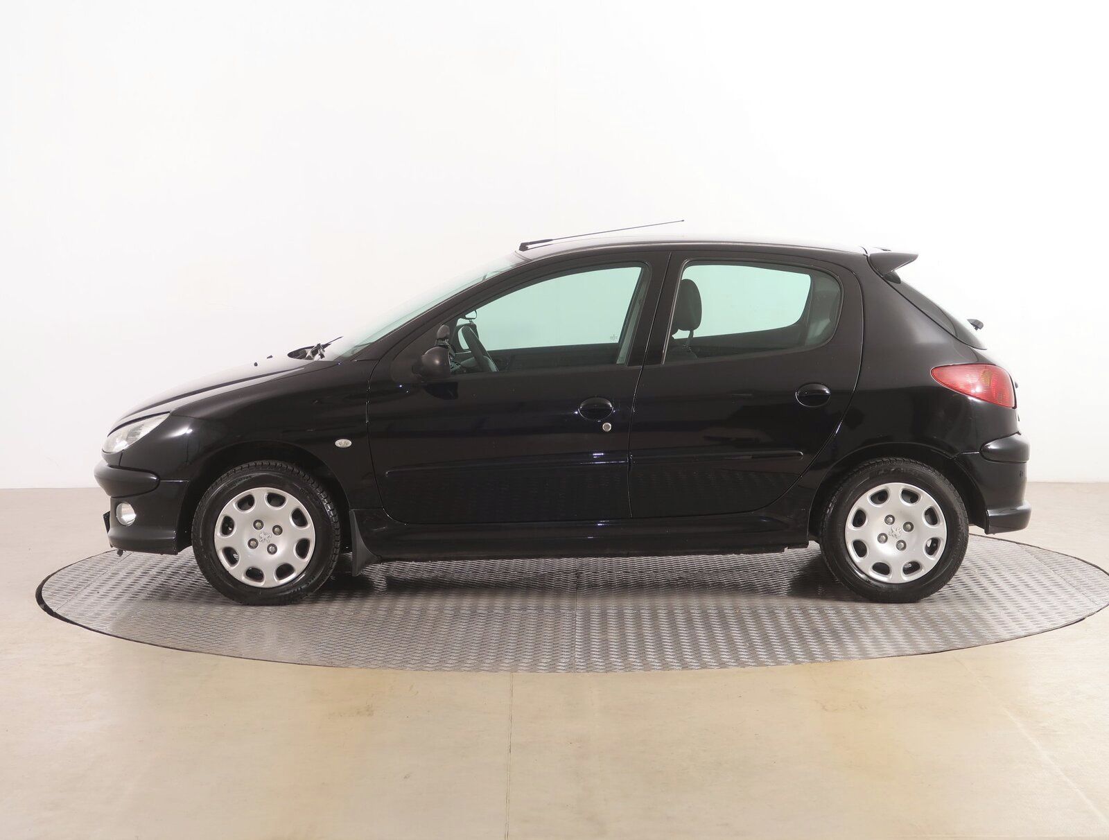 Peugeot 206, 1.4 i, Serv.kniha, po STK - fotka 3