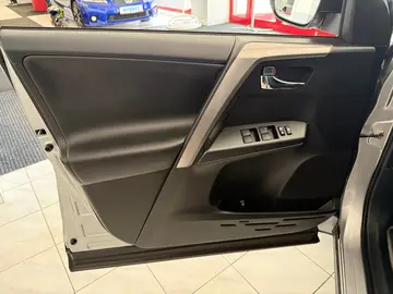 Auto 16