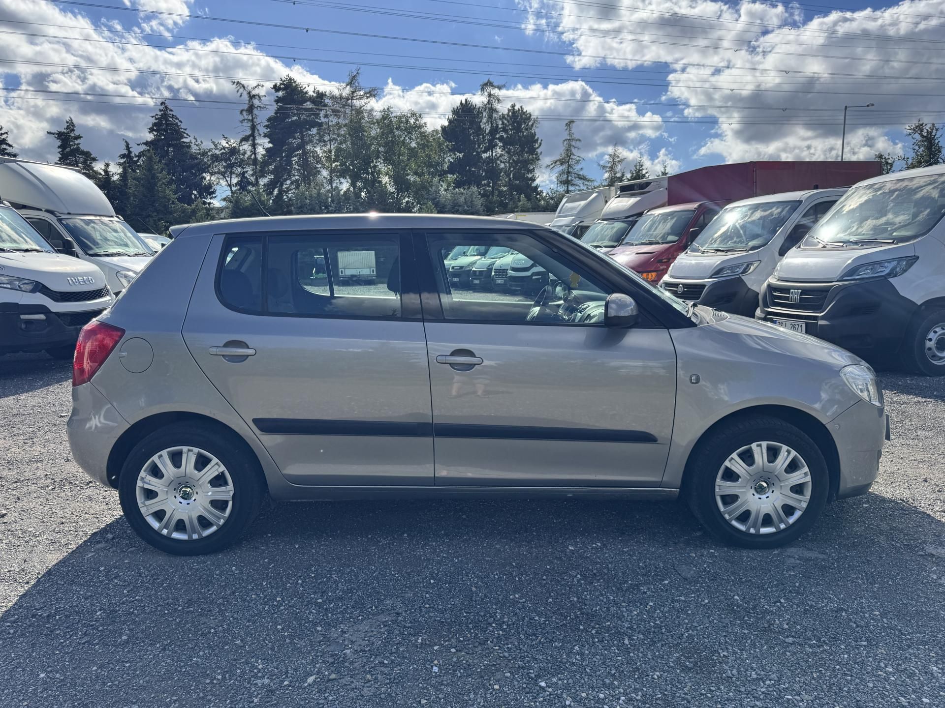 Škoda Fabia, 1.6,77kw,AUTOMAT,klima - fotka 4