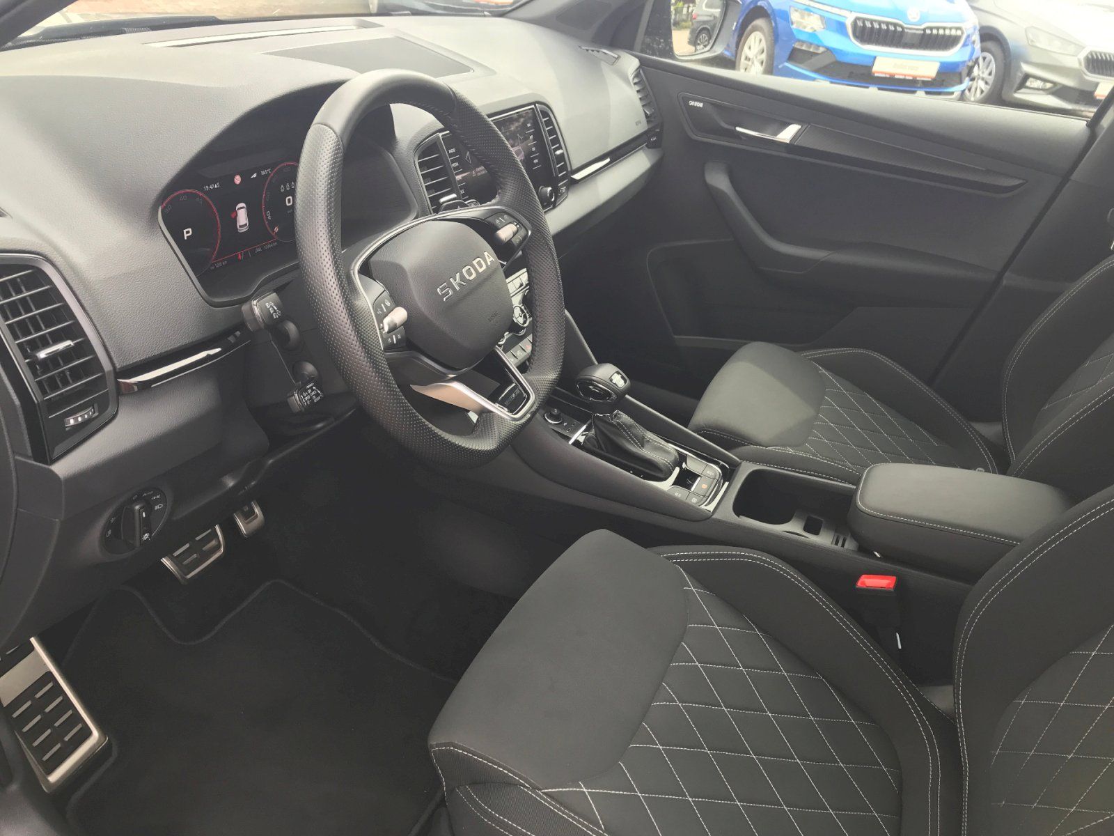 Škoda Karoq, SPORTLINE 2,0 TDI 4X4 DSG - fotka 6
