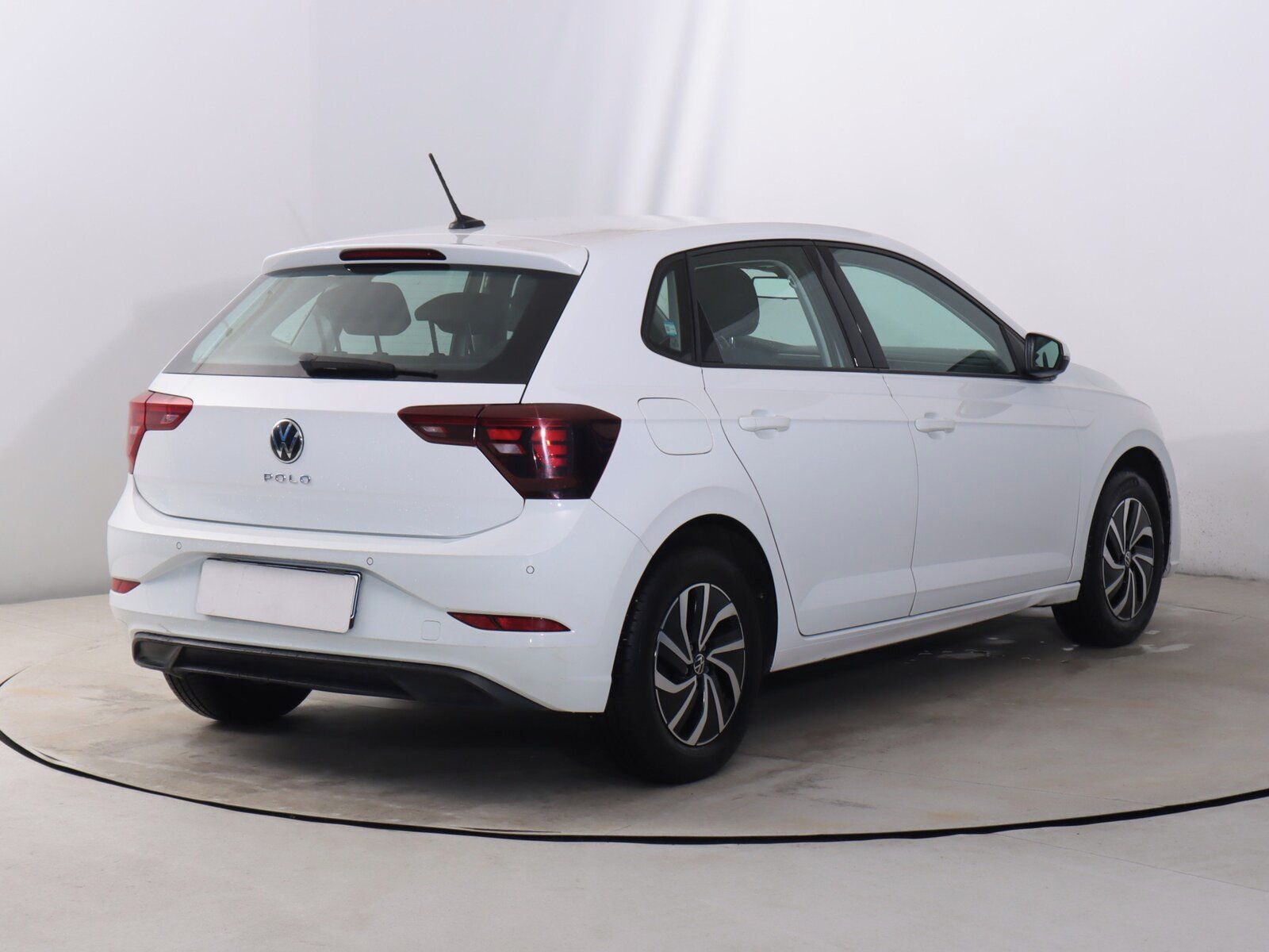 Volkswagen Polo, 1.0 TSI, Serv.kniha - fotka 5