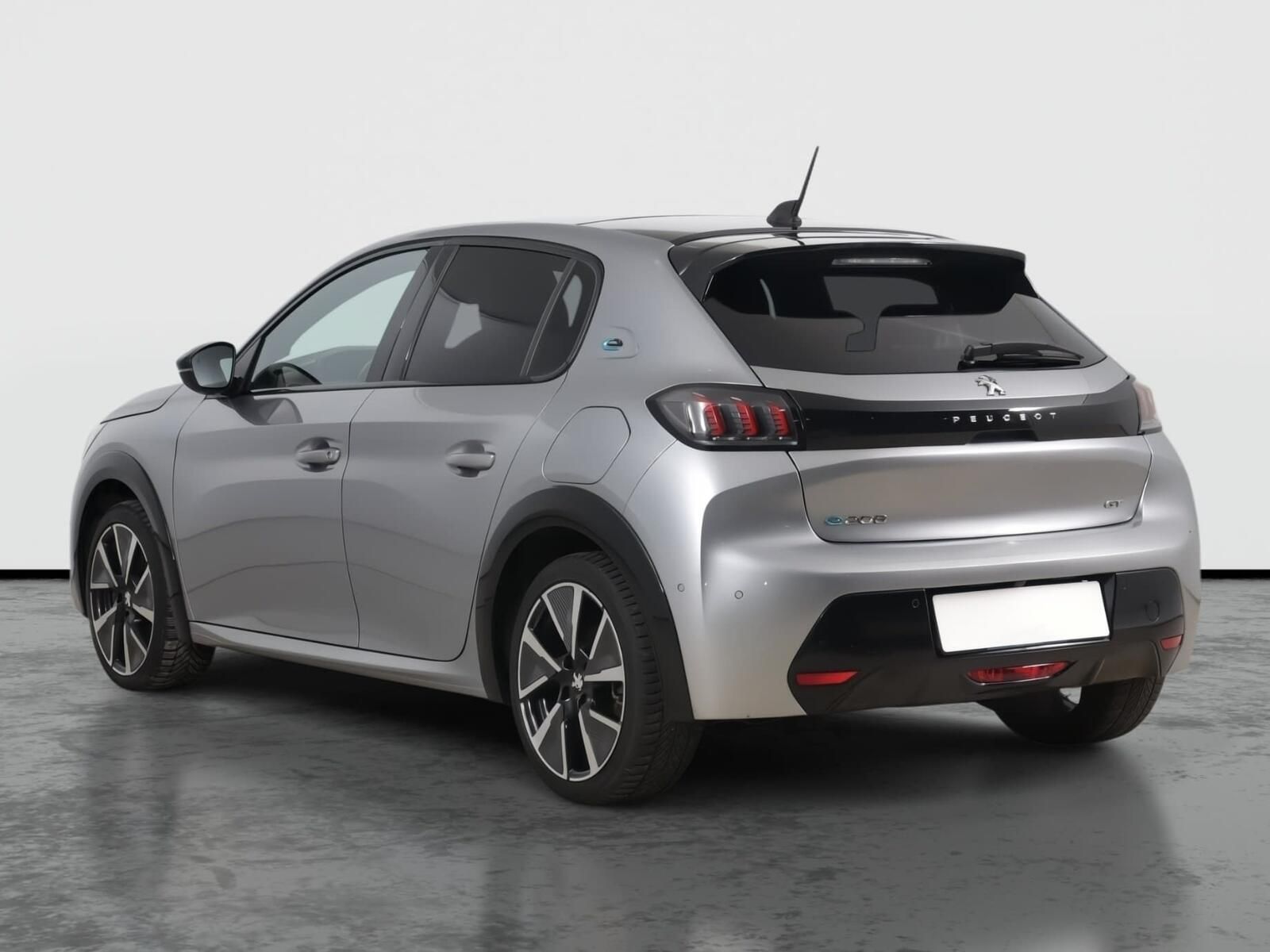 Peugeot 208, 50 kWh, SoH 90%, GT, Automat - fotka 4