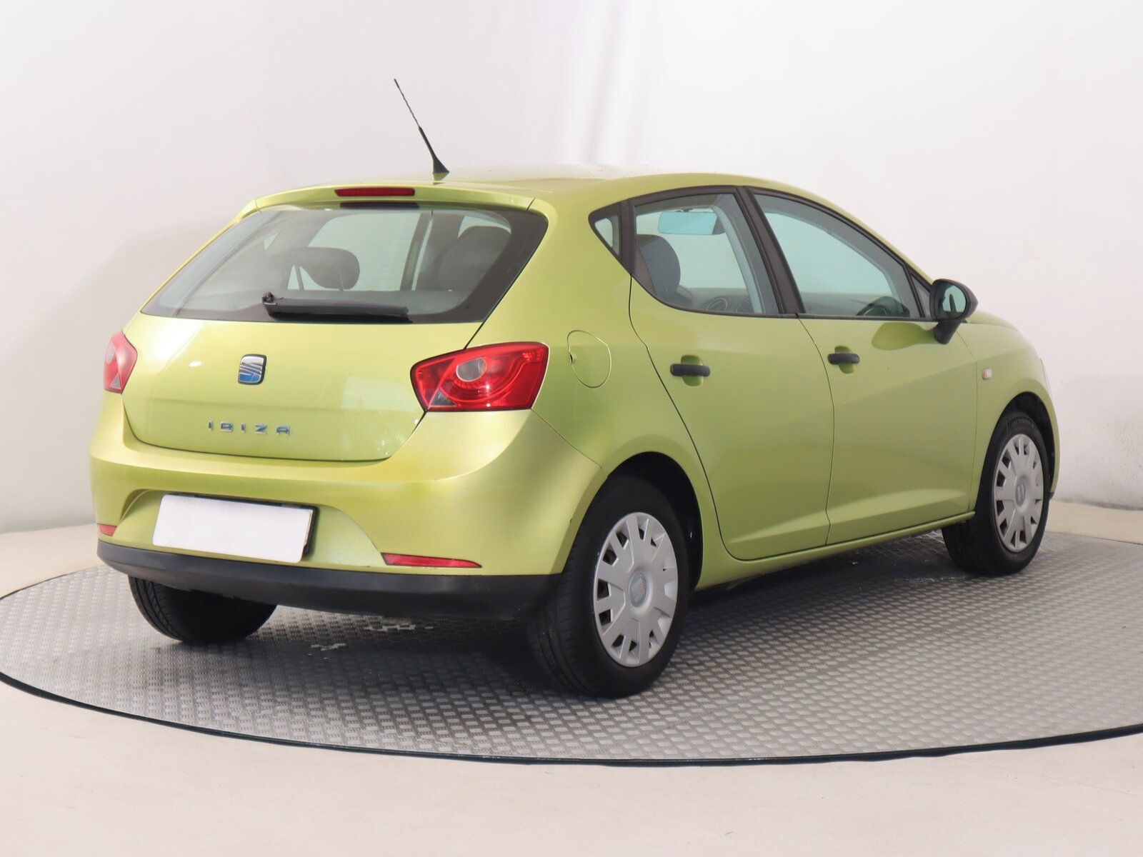 Seat Ibiza, 1.4 16V, za skvělou cenu - fotka 5