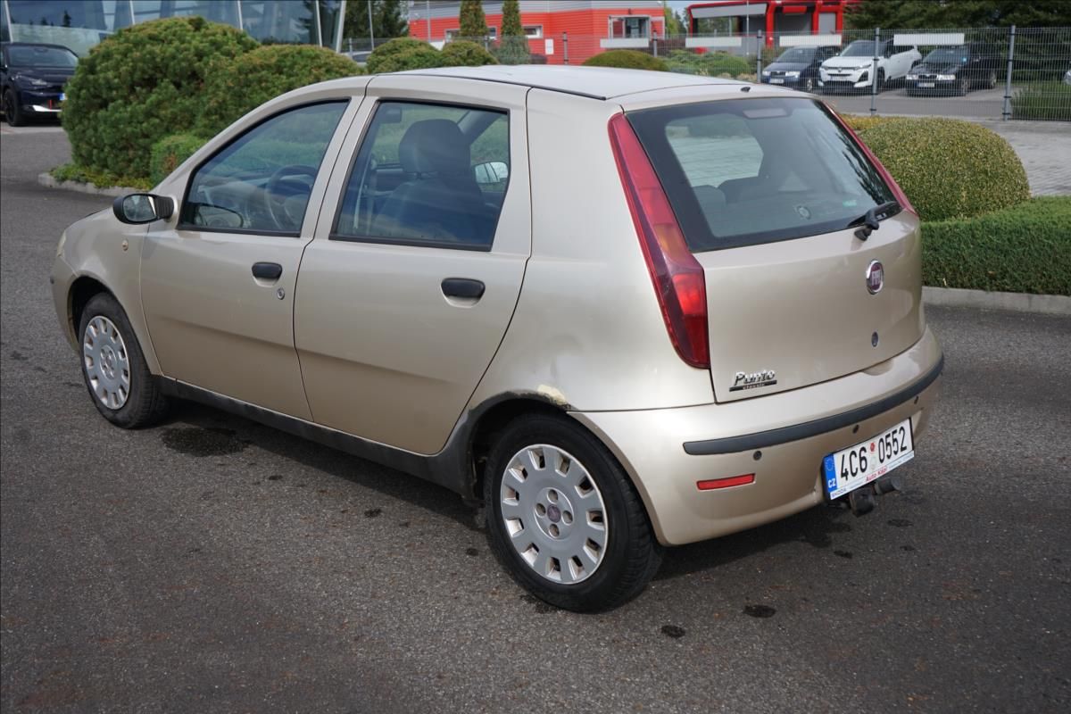 Fiat Punto, 1,2 8V  Tažné - fotka 3