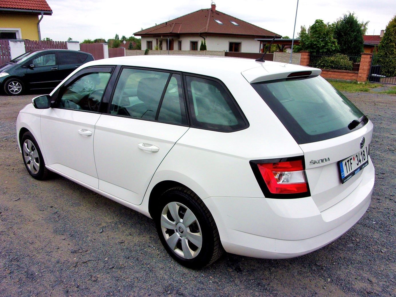 Škoda Fabia, 1.4TDI,77kw,ČR,velmi pěkná - fotka 2