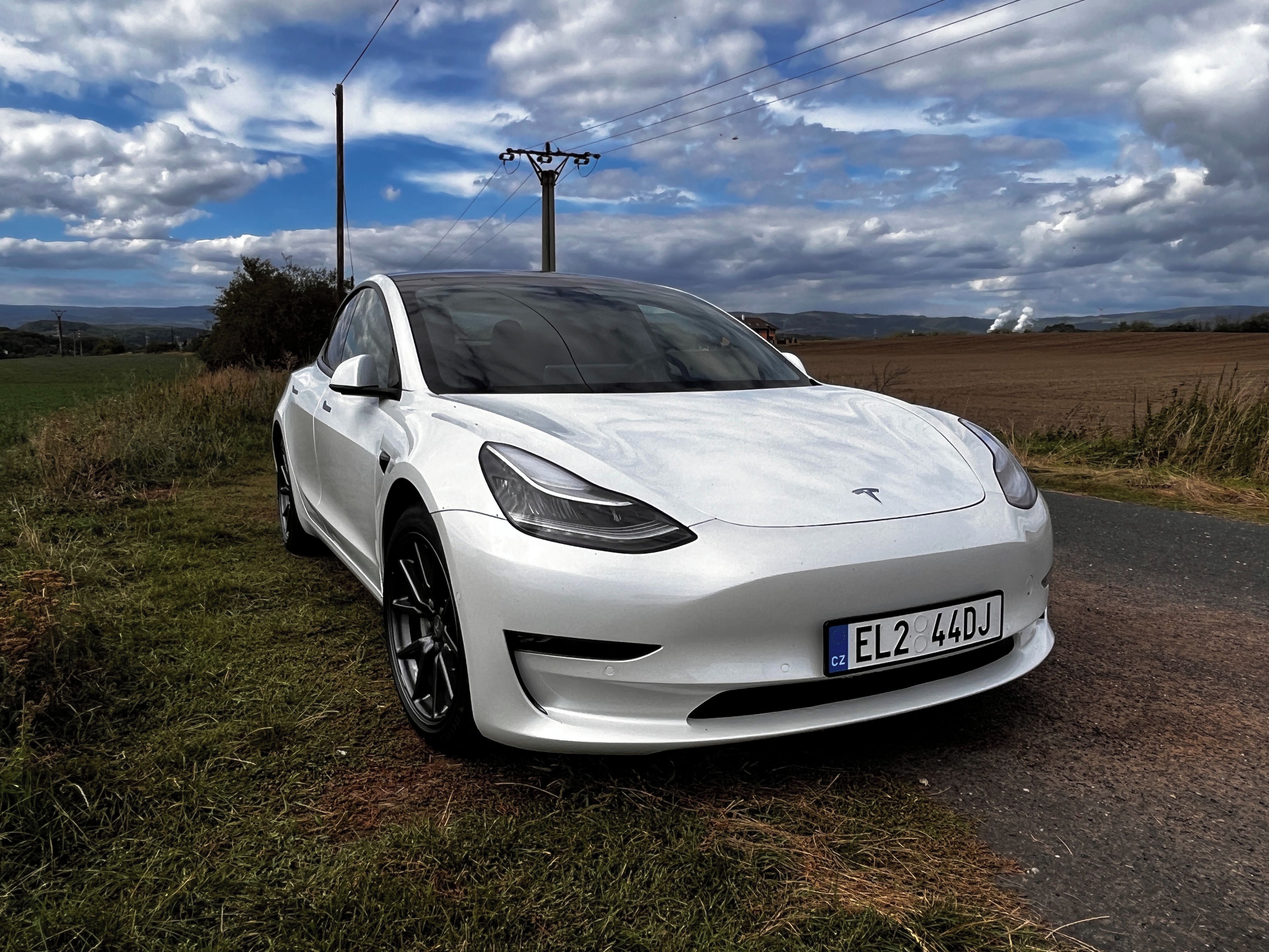 Tesla Model 3, Long Range AWD - 2021 Refresh - fotka 2