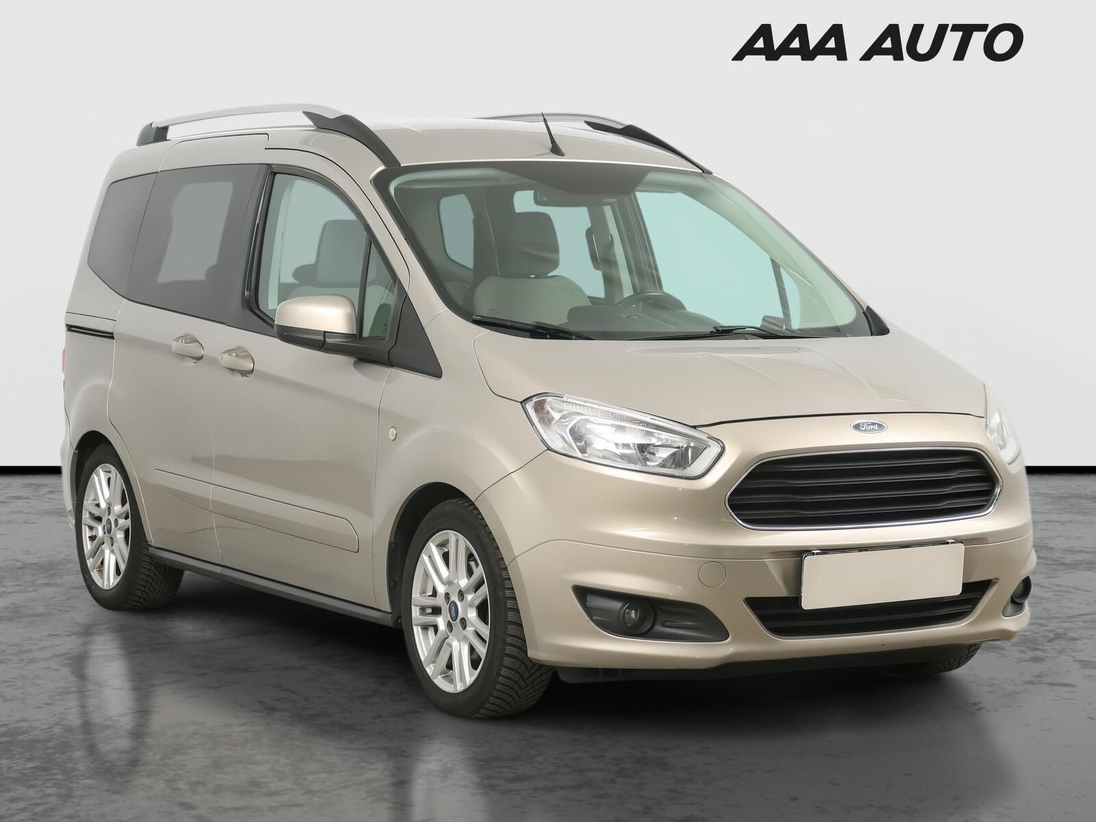 Ford Tourneo Courier, 1.6 TDCi, 5Míst, Klima
