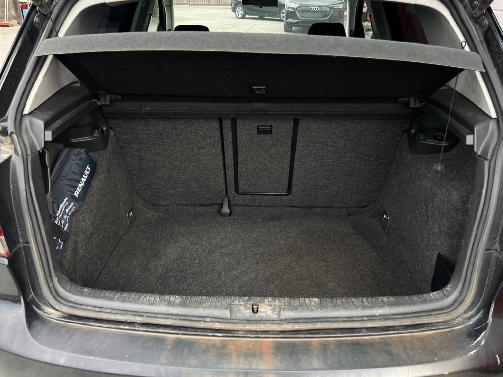 Volkswagen Golf, 1,4 - fotka 6