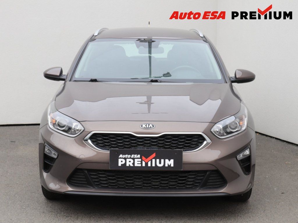 Kia Cee´d, 1.5 T-GDi,1.maj,ČR,Spin - fotka 2